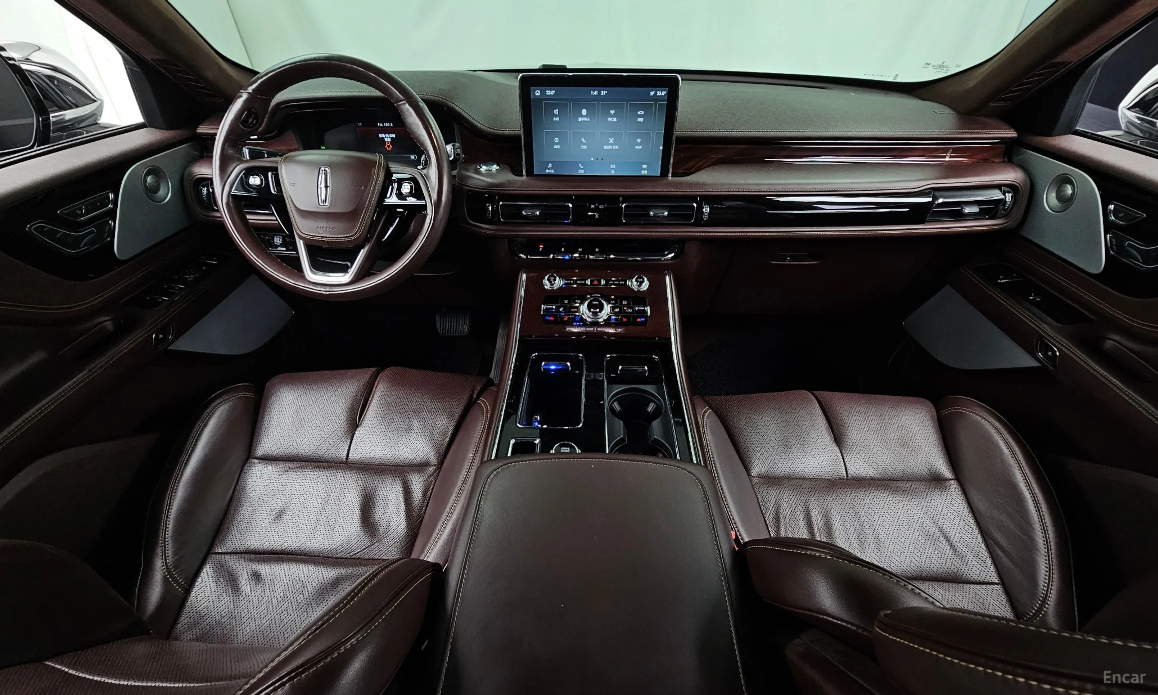 Lincoln Aviator 2nd Generation превью 7
