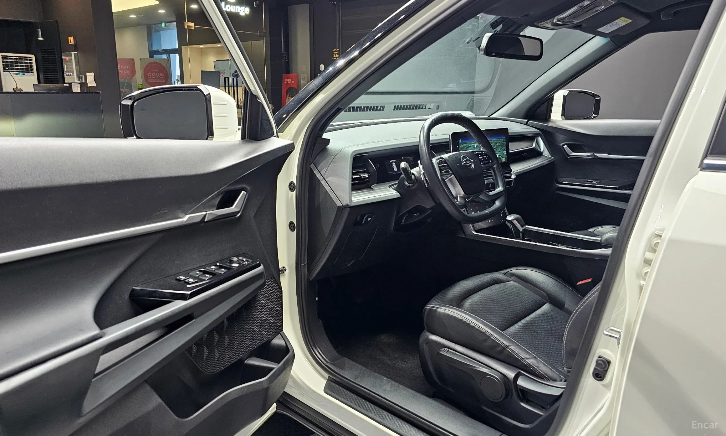 KG Mobility (SsangYong) Torres превью 10