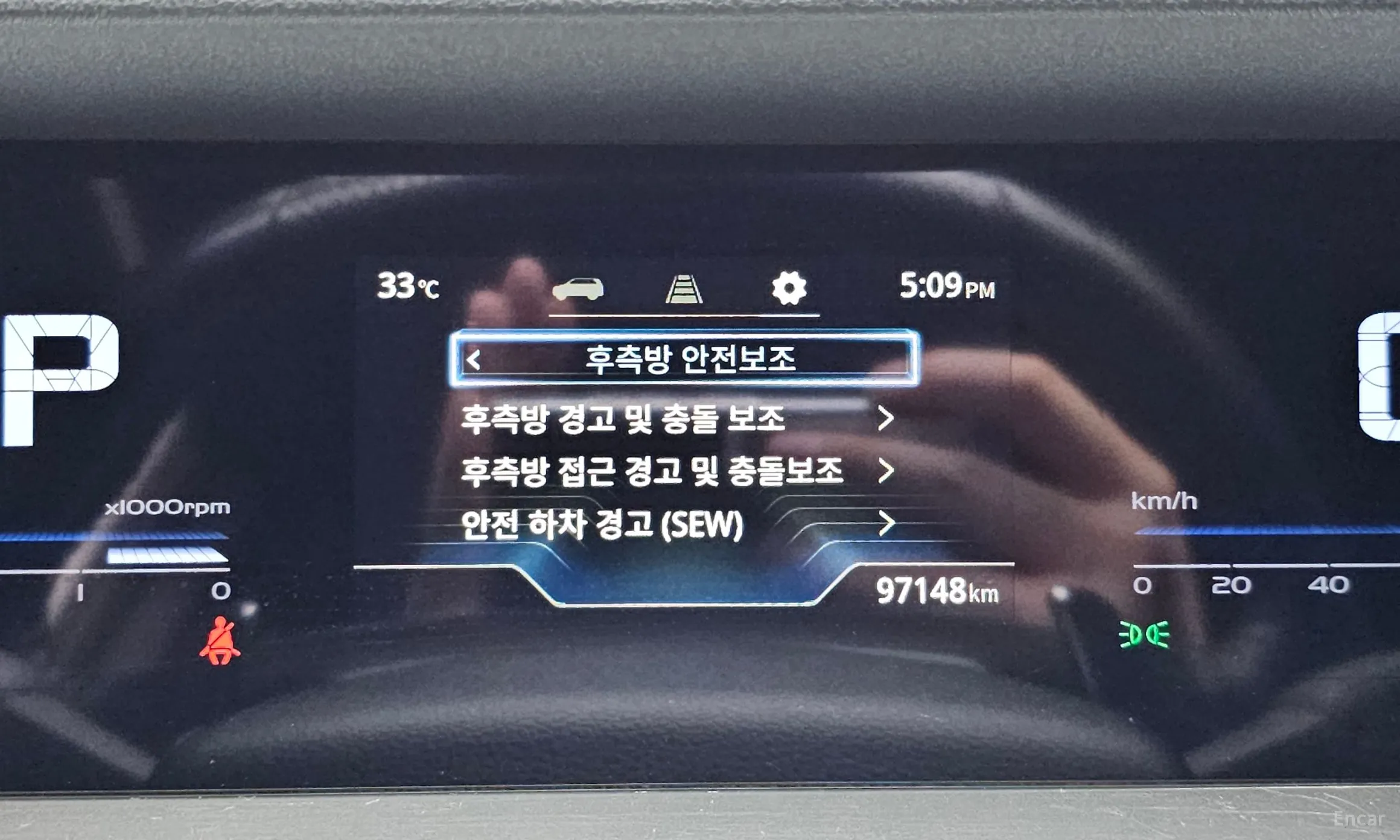 KG Mobility (SsangYong) Torres превью 16