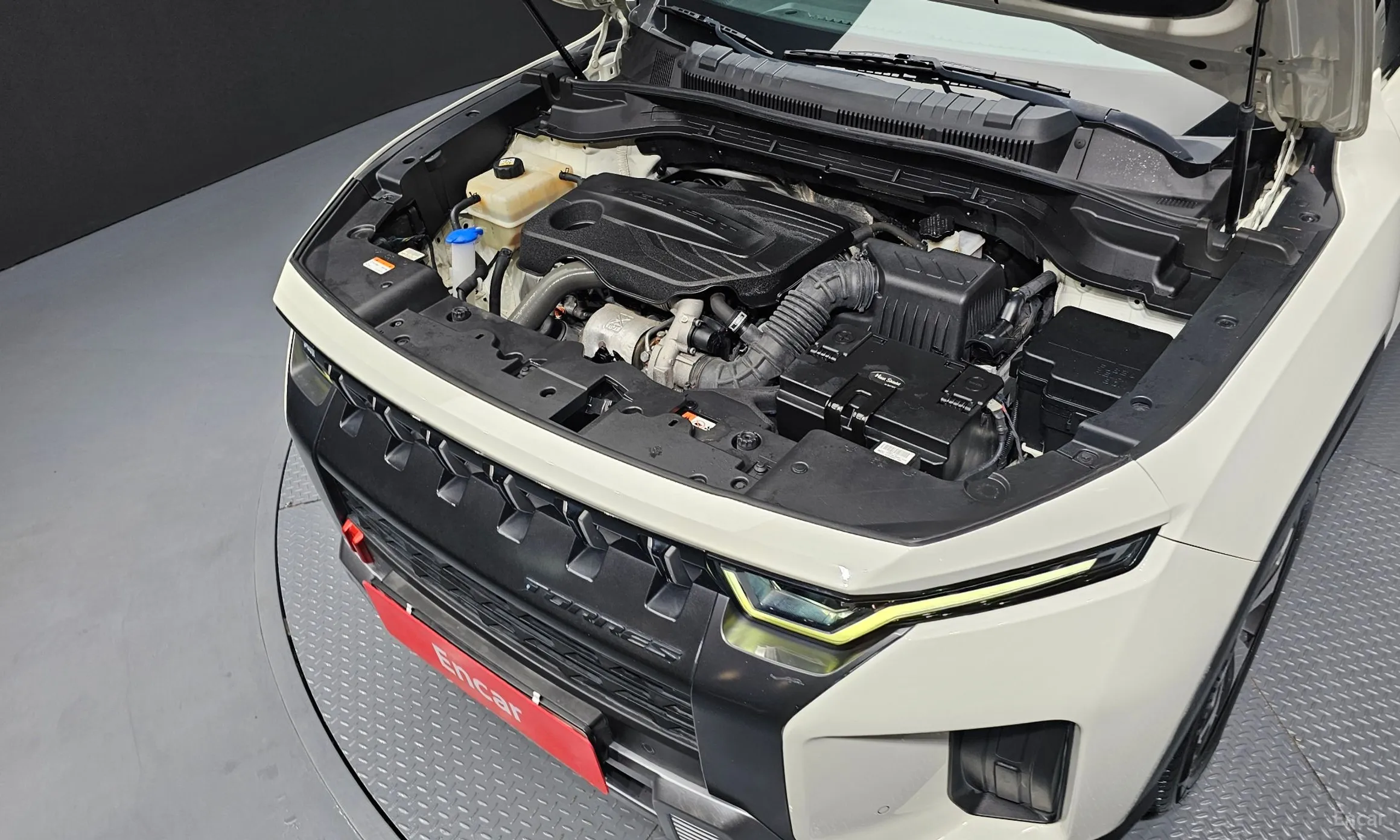 KG Mobility (SsangYong) Torres превью 6
