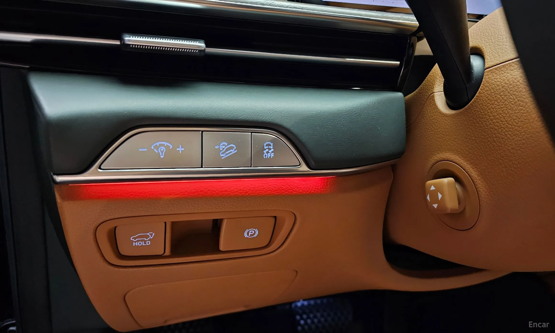 Genesis GV80 превью 16