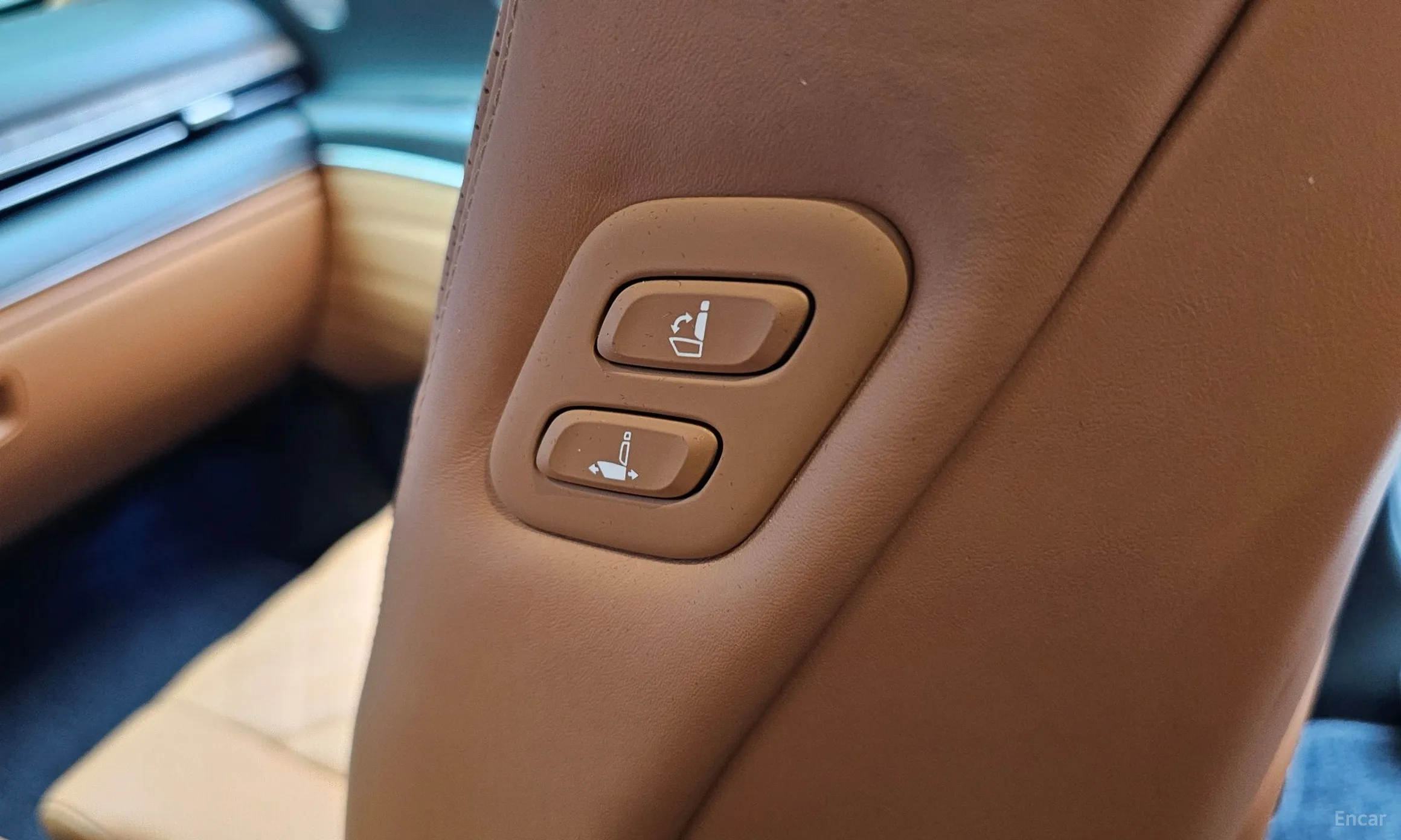 Genesis GV80 превью 17