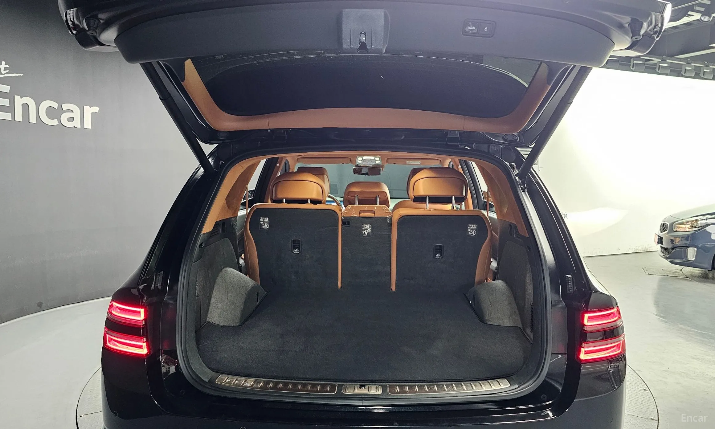 Genesis GV80 превью 20