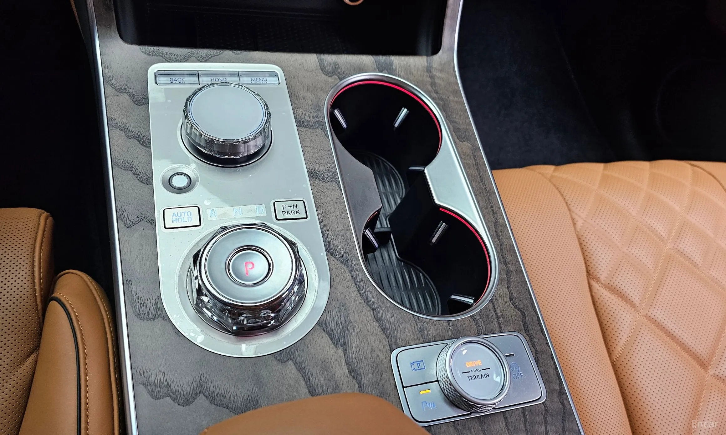 Genesis GV80 превью 9