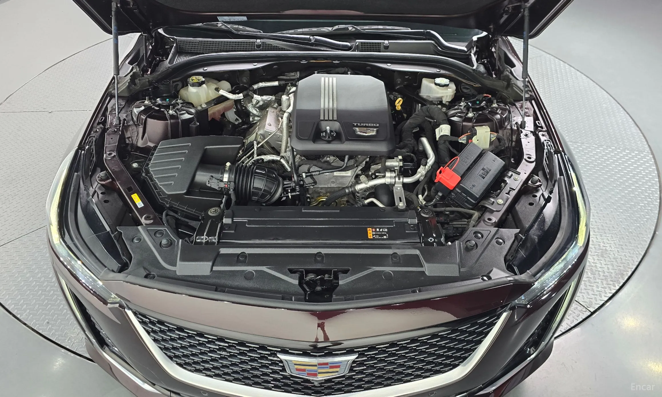 Cadillac CT5 превью 6