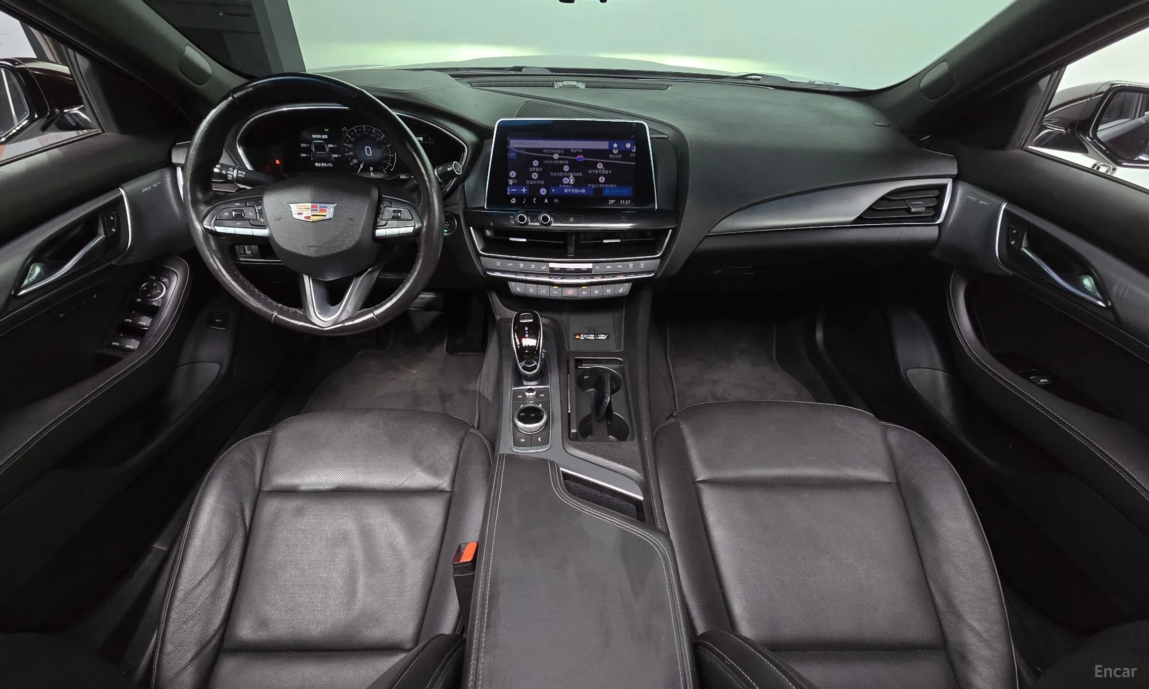 Cadillac CT5 превью 7