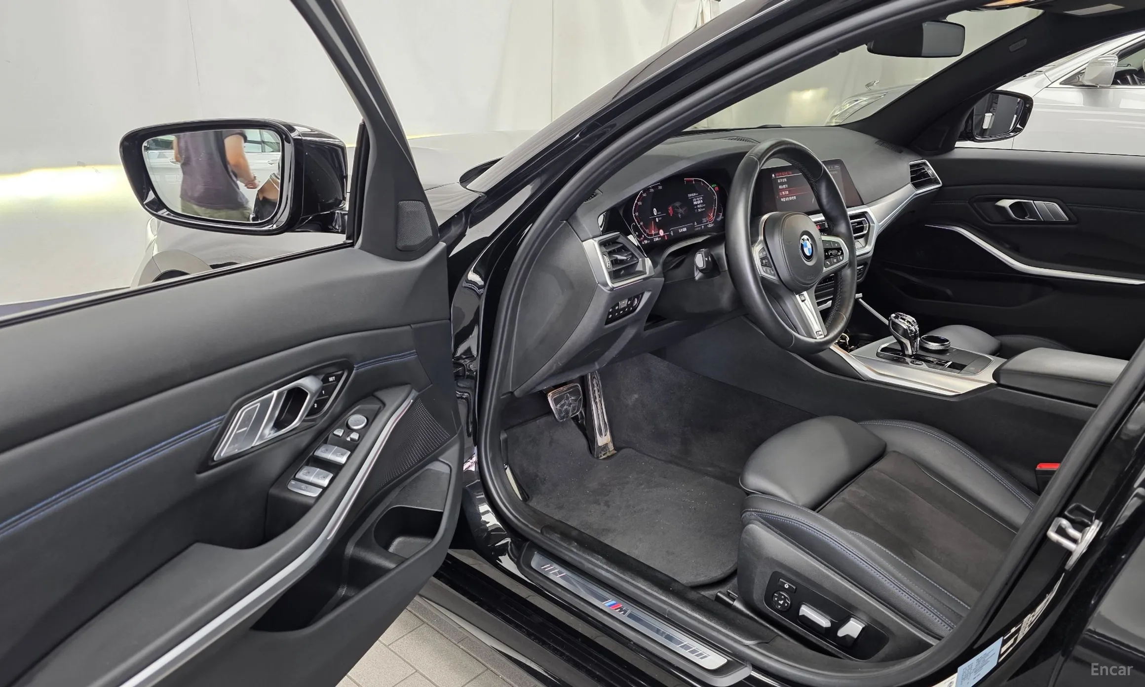 BMW 3 Series (G20) превью 10