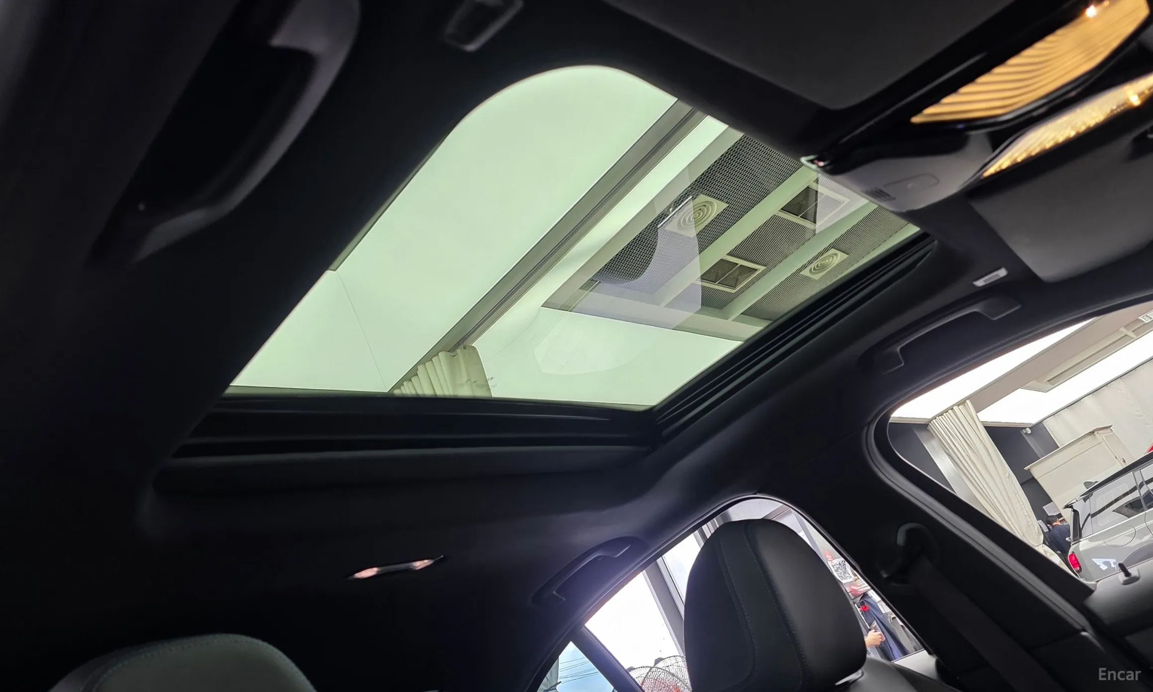 BMW 3 Series (G20) превью 17