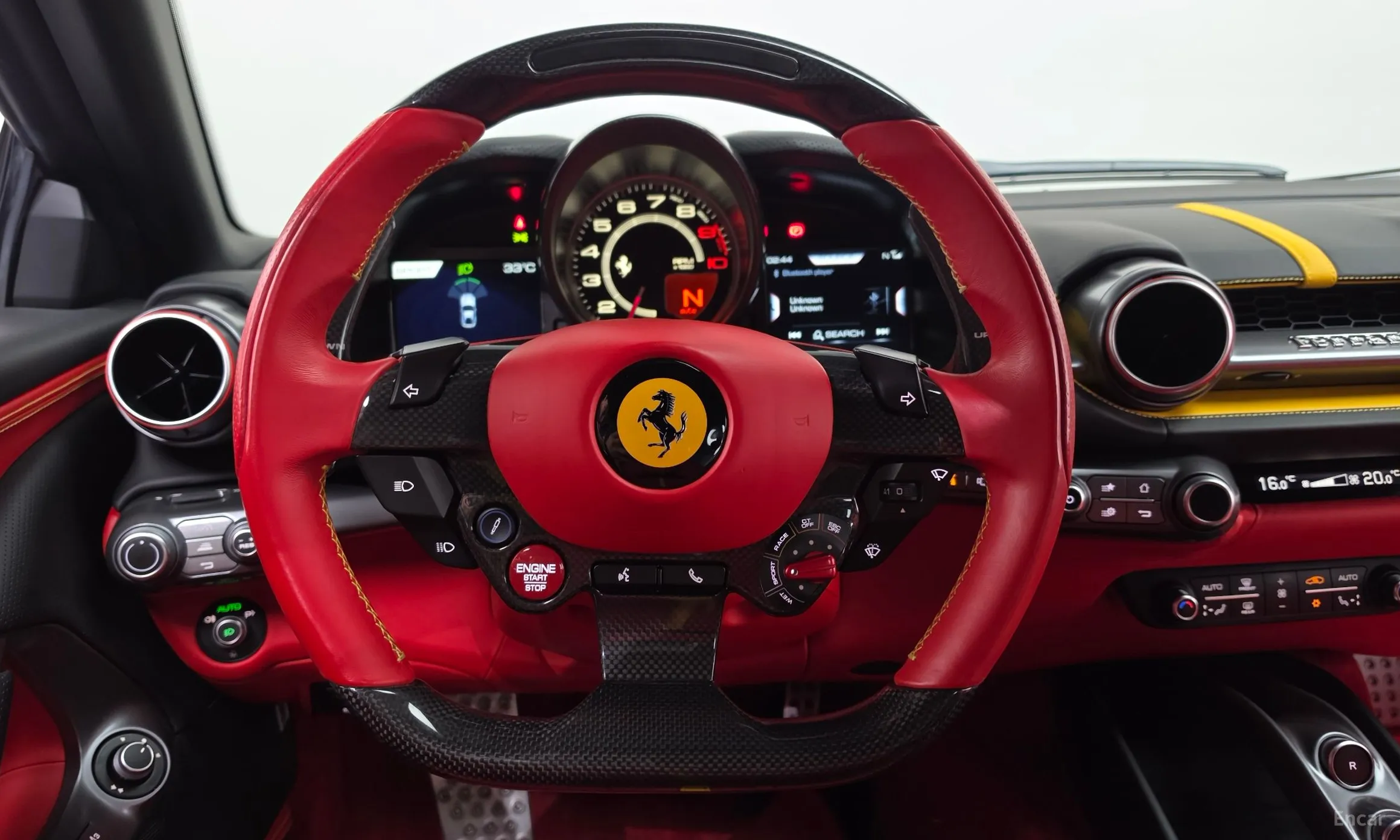 Ferrari 812 Superfast превью 12