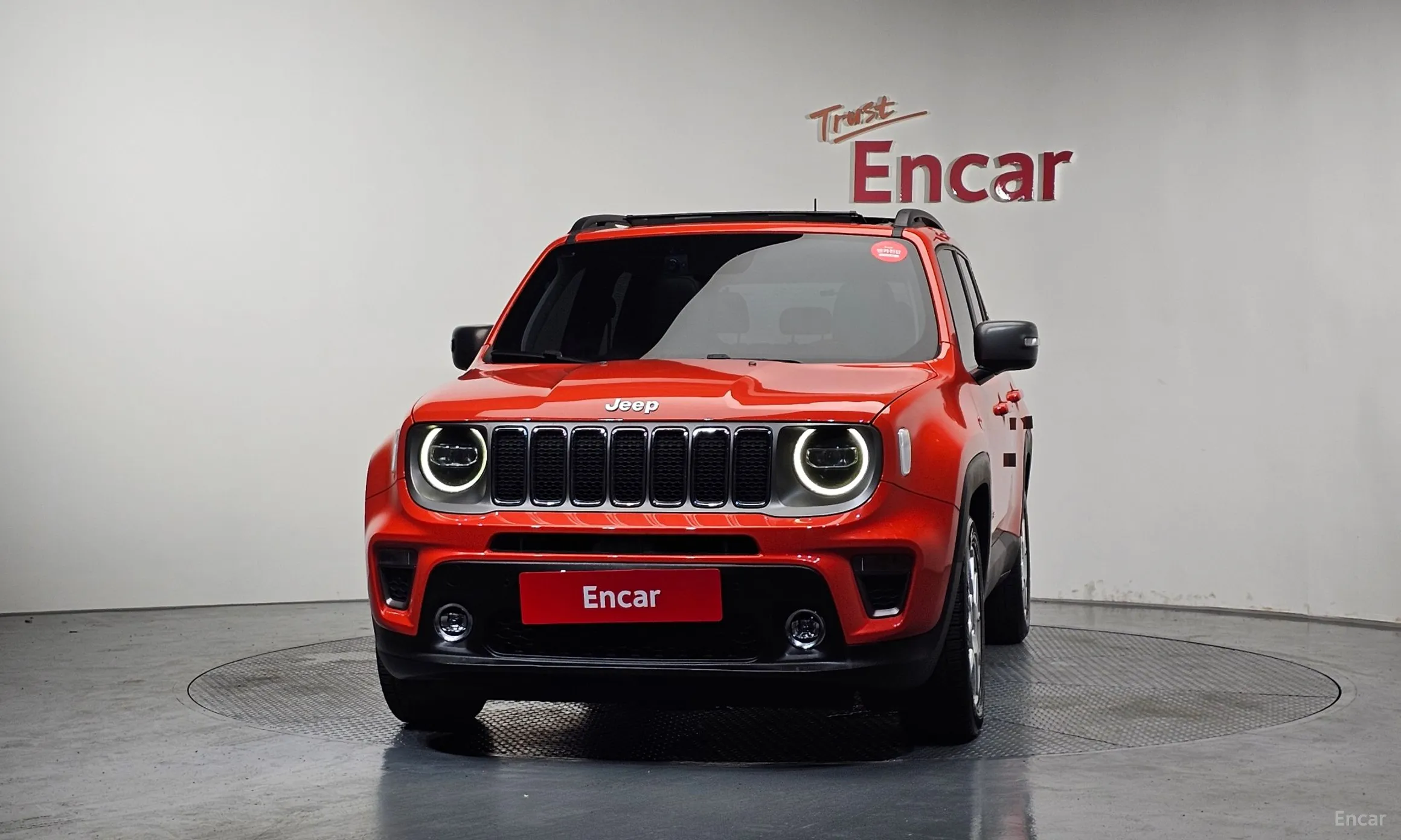 Jeep Renegade превью 3