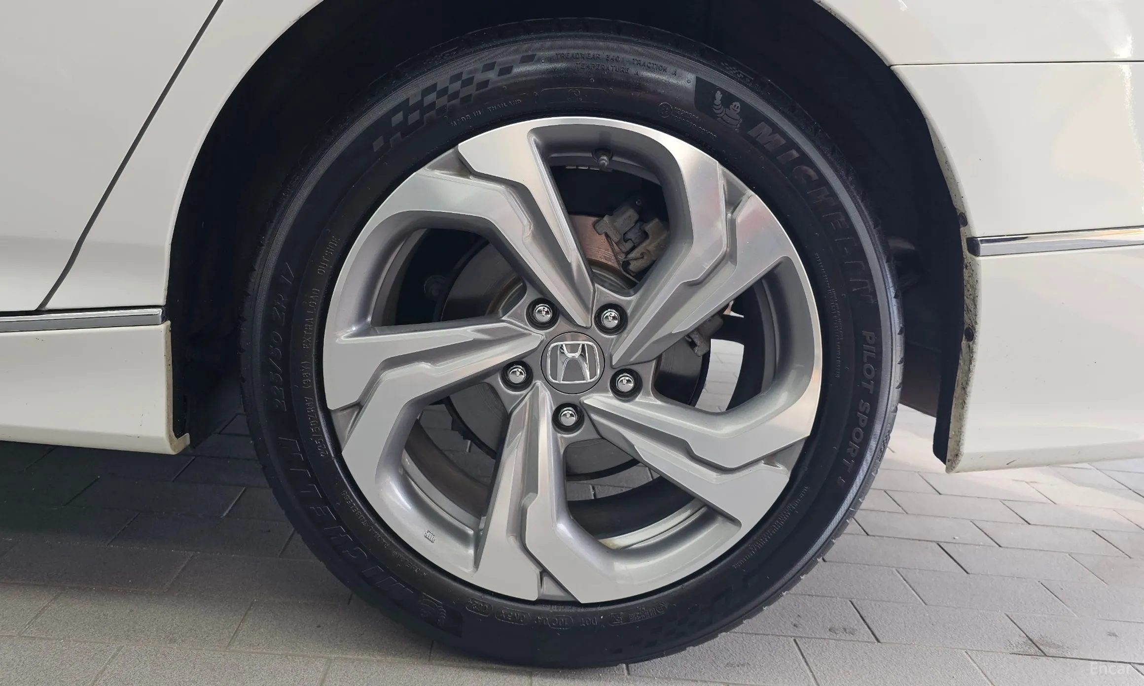 Honda Accord 10th Generation превью 5