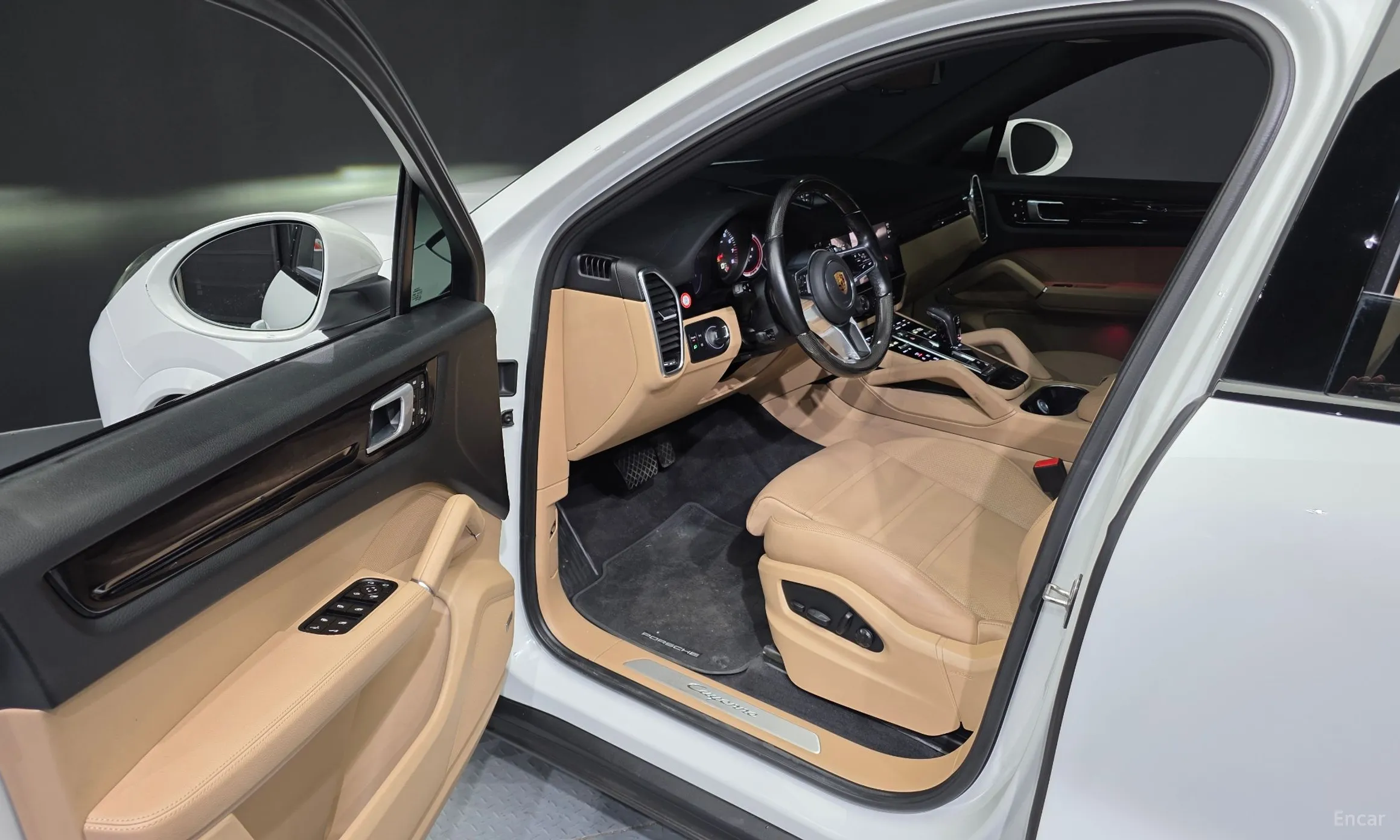 Porsche Cayenne (PO536) превью 10
