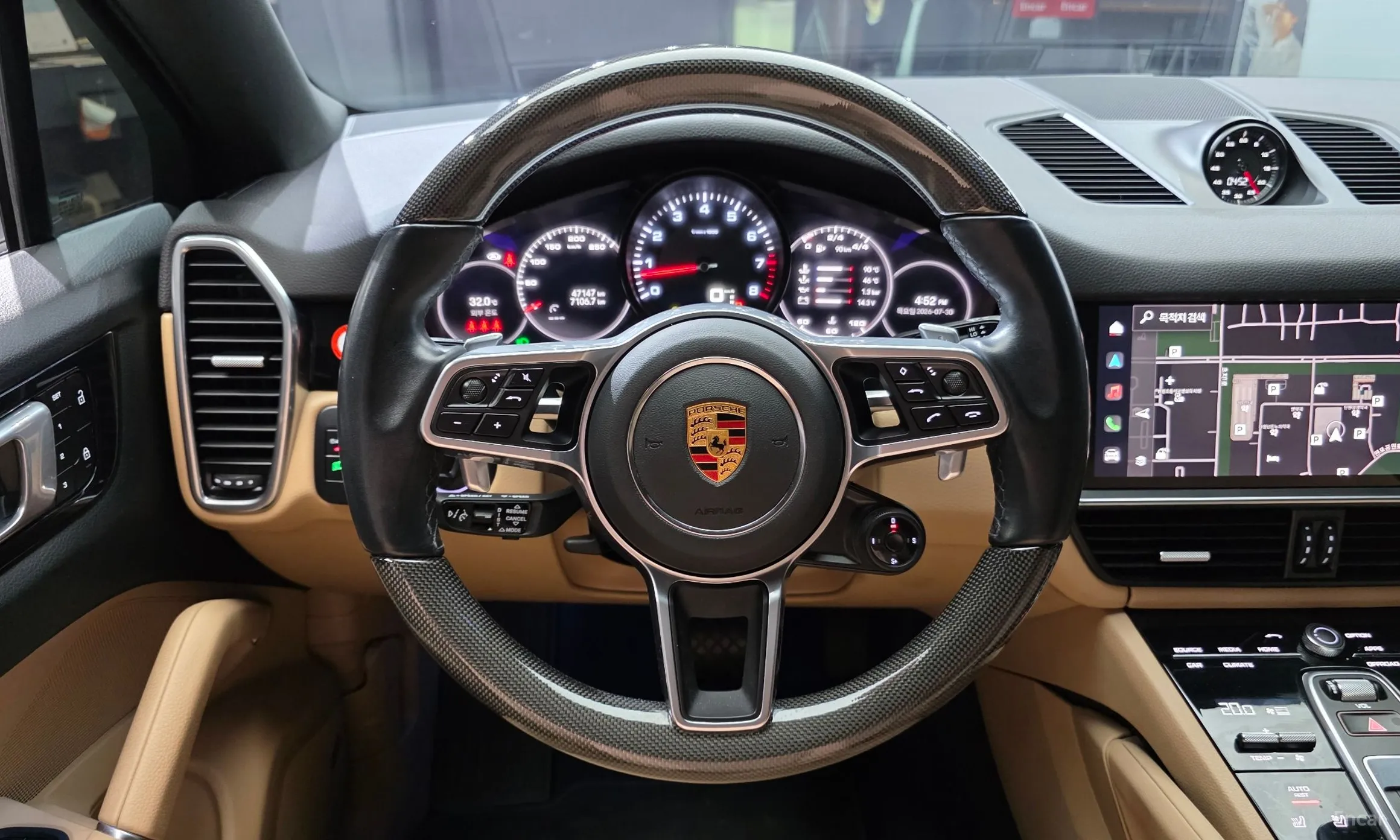 Porsche Cayenne (PO536) превью 12