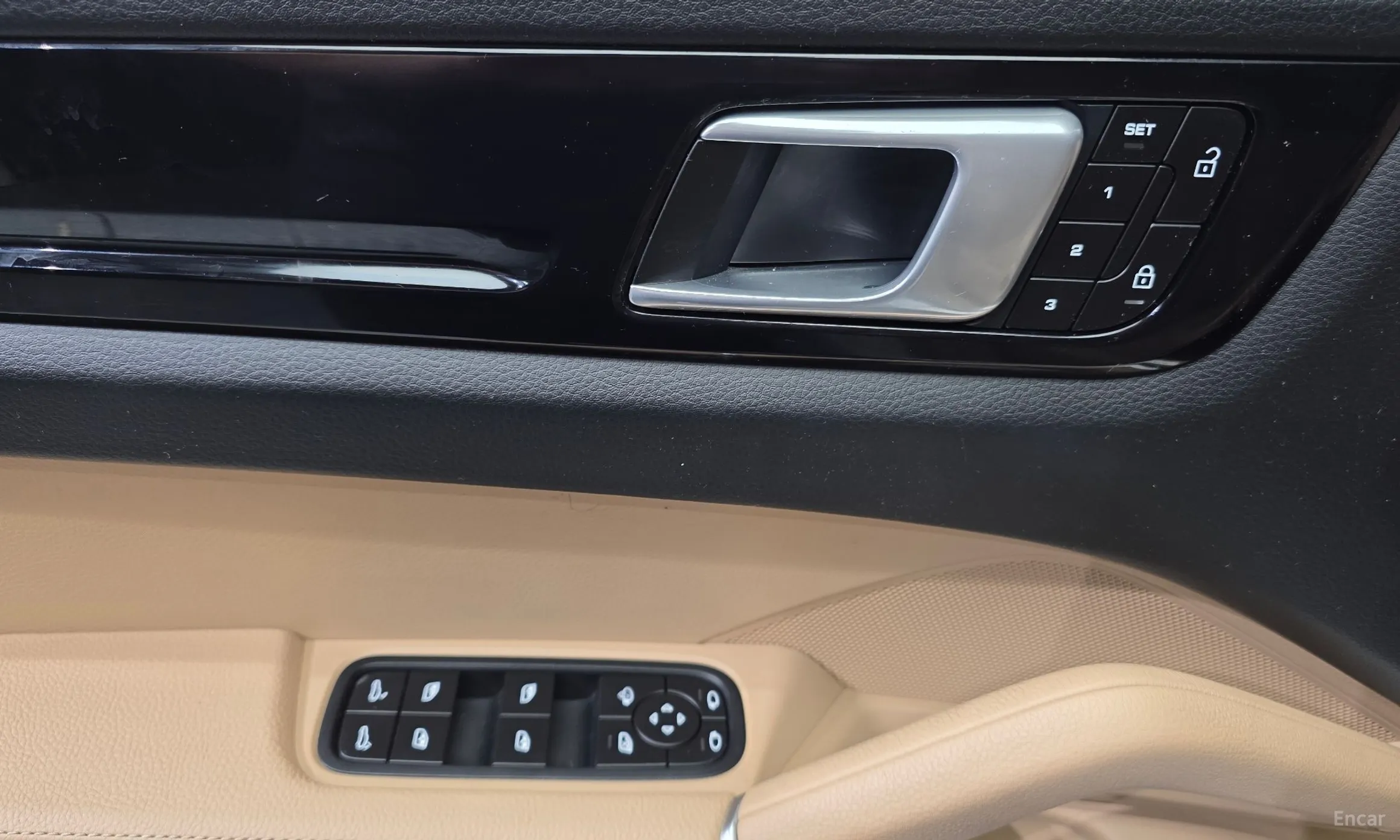 Porsche Cayenne (PO536) превью 13