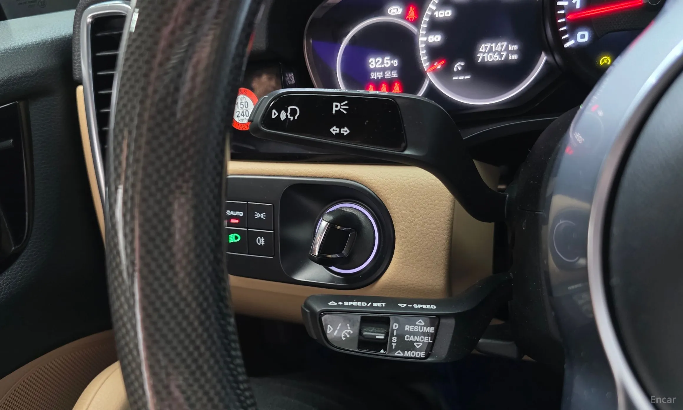 Porsche Cayenne (PO536) превью 15