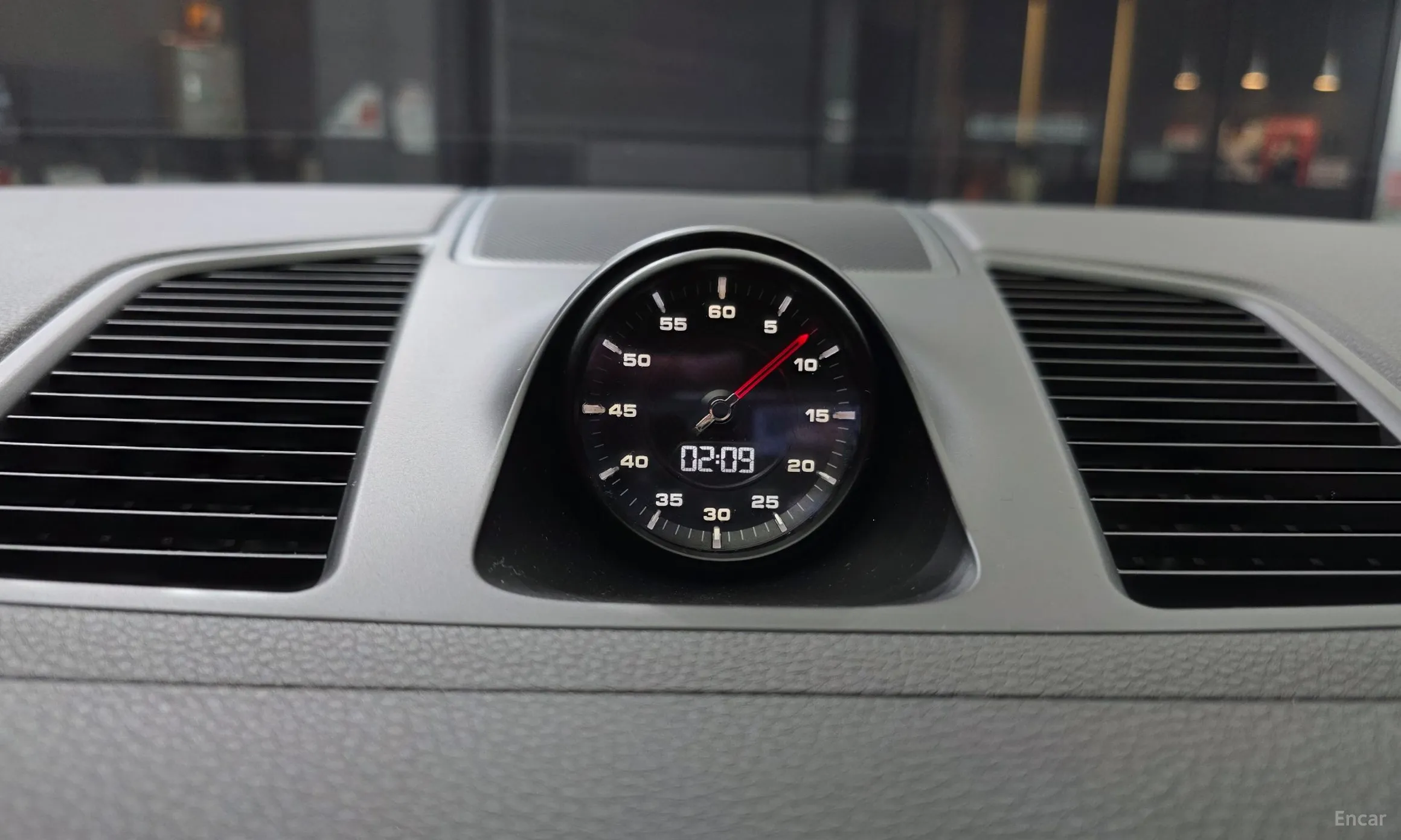 Porsche Cayenne (PO536) превью 17