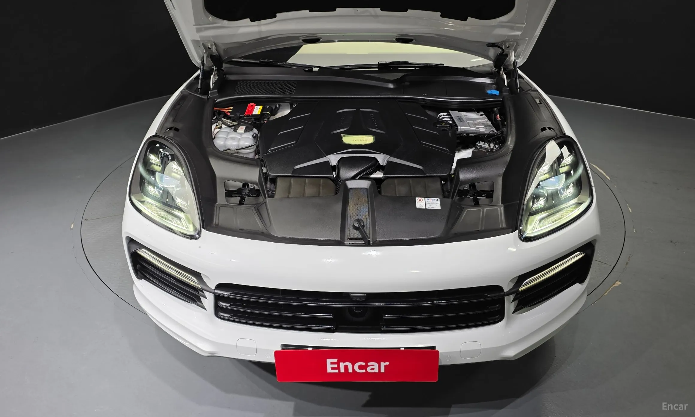 Porsche Cayenne (PO536) превью 6