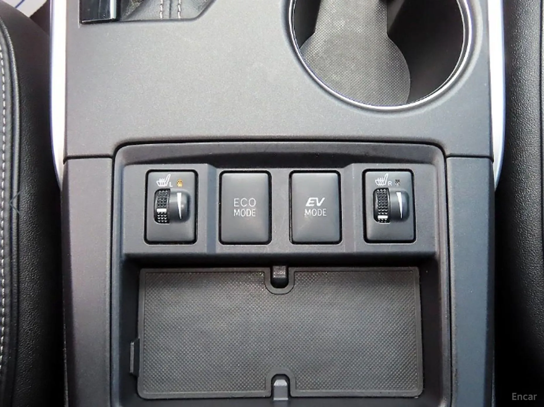 Toyota New Camry превью 13