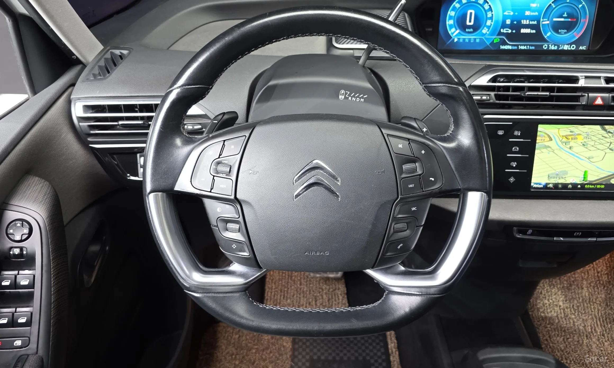 Citroën/DS Grand C4 Picasso превью 13