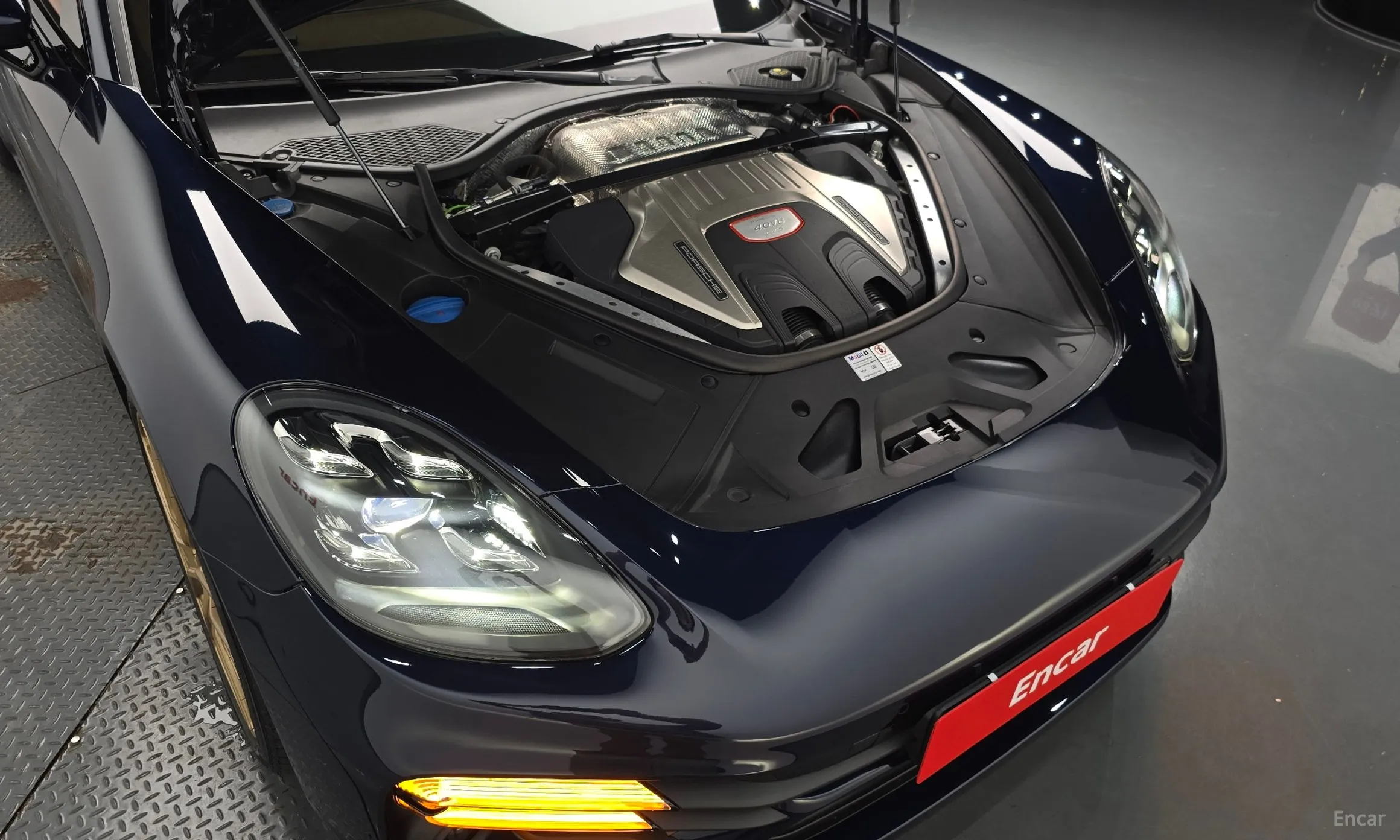 Porsche Panamera (971) превью 6