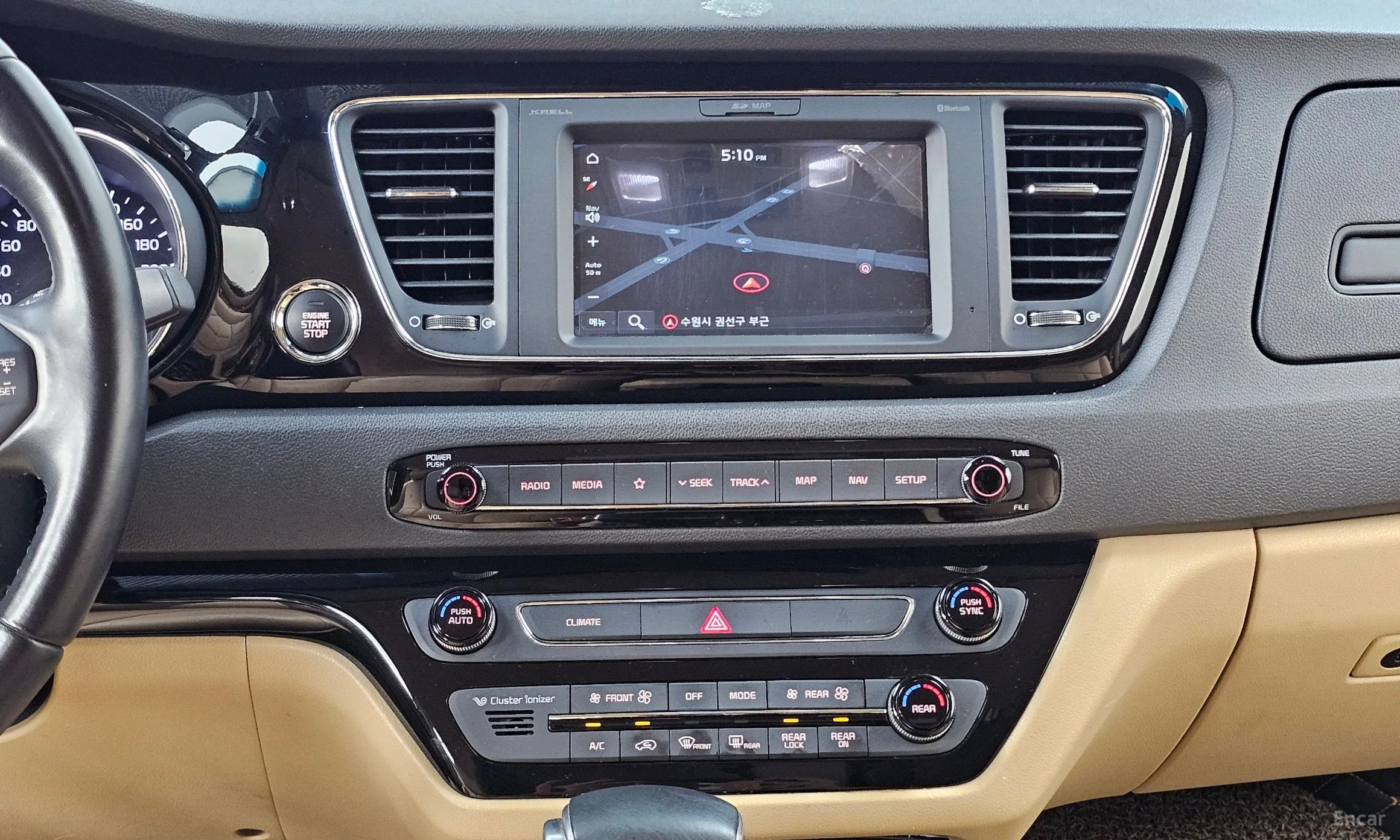 Kia Carnival превью 12