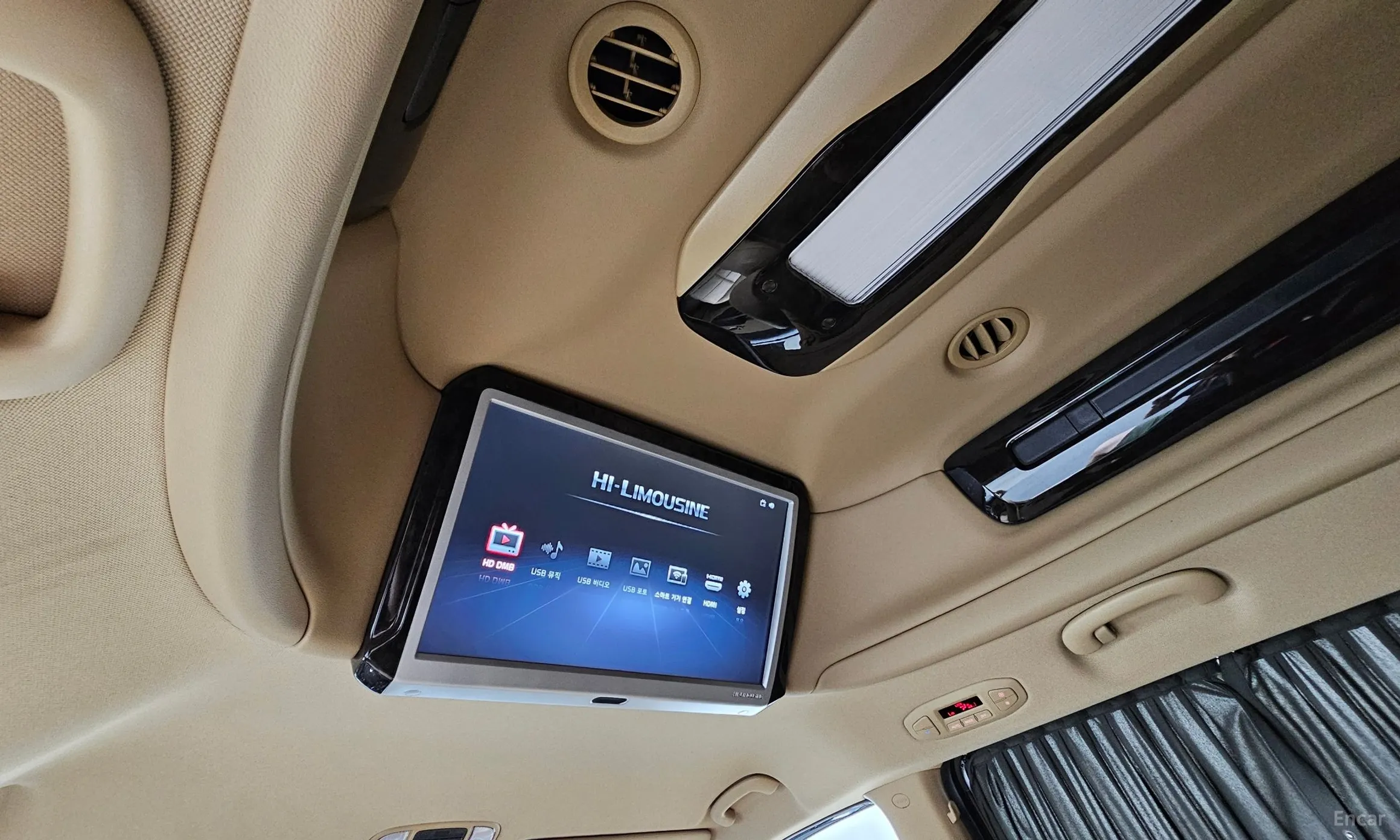 Kia Carnival превью 15