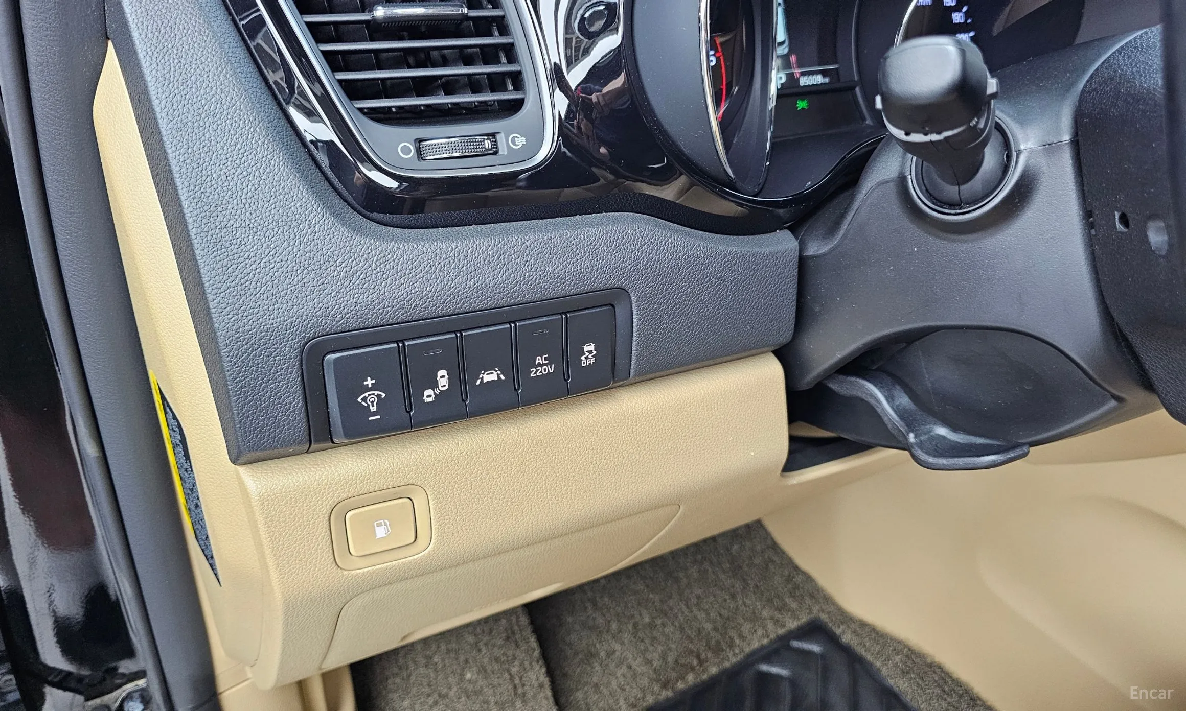 Kia Carnival превью 16