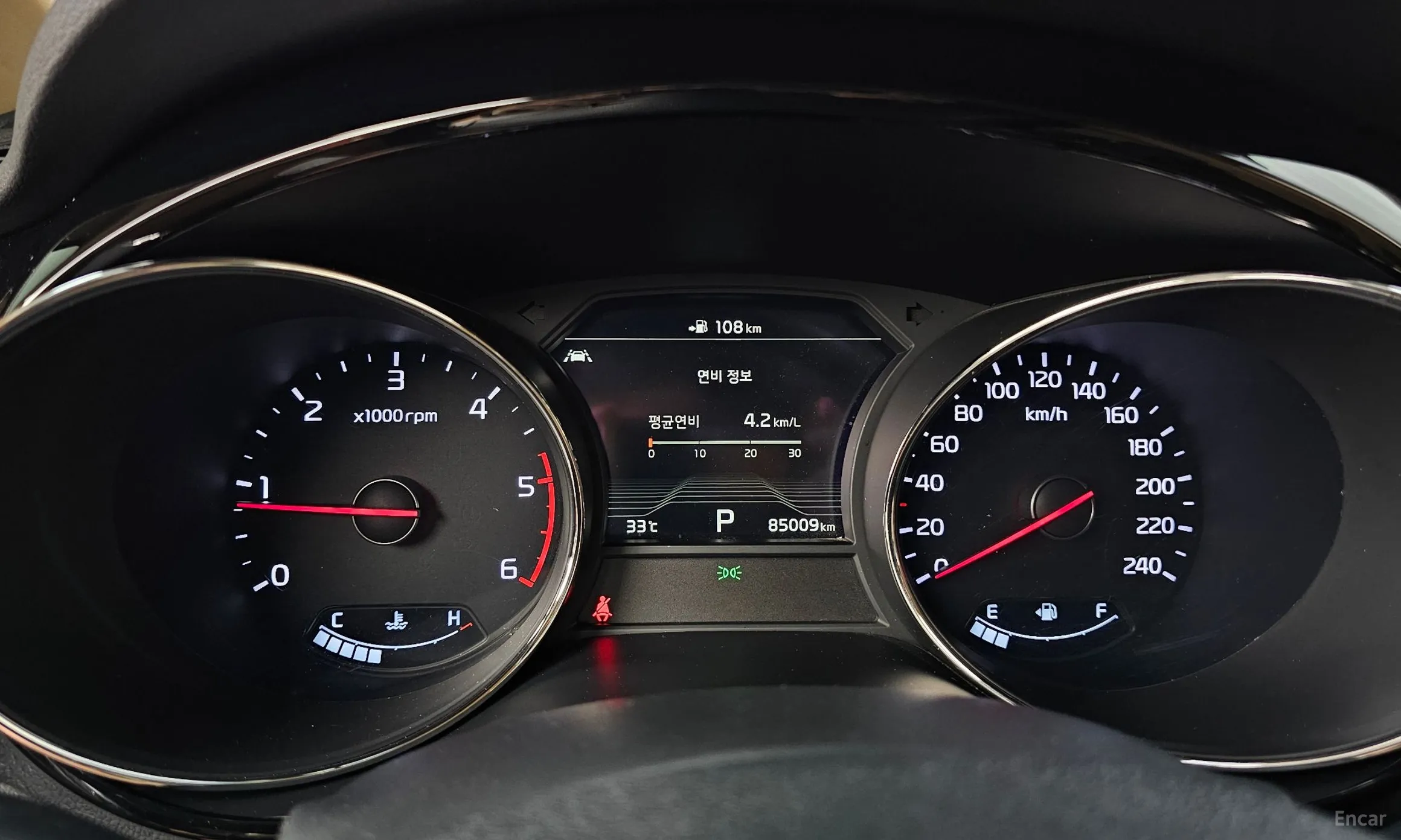 Kia Carnival превью 8