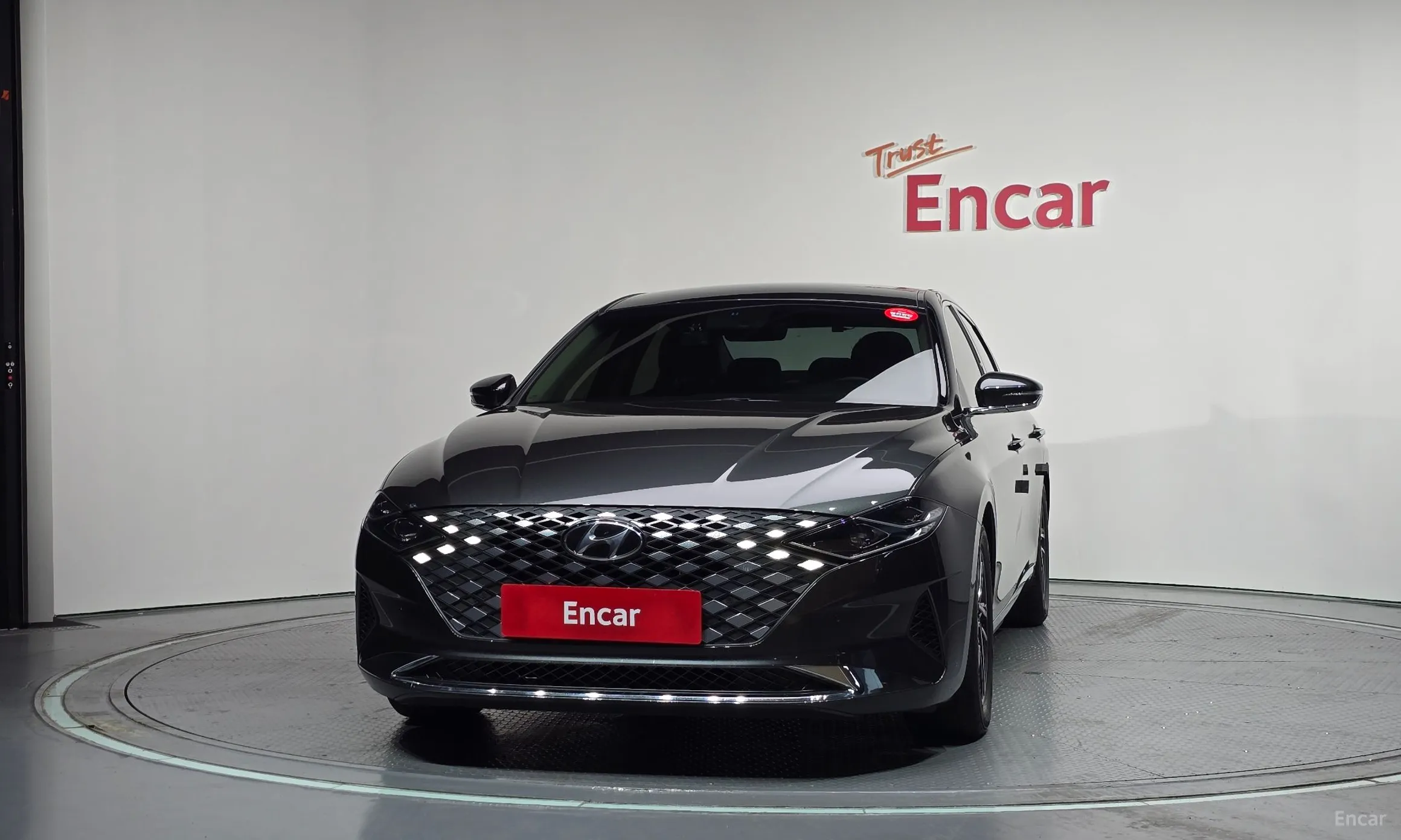 Hyundai Grandeur IG превью 3