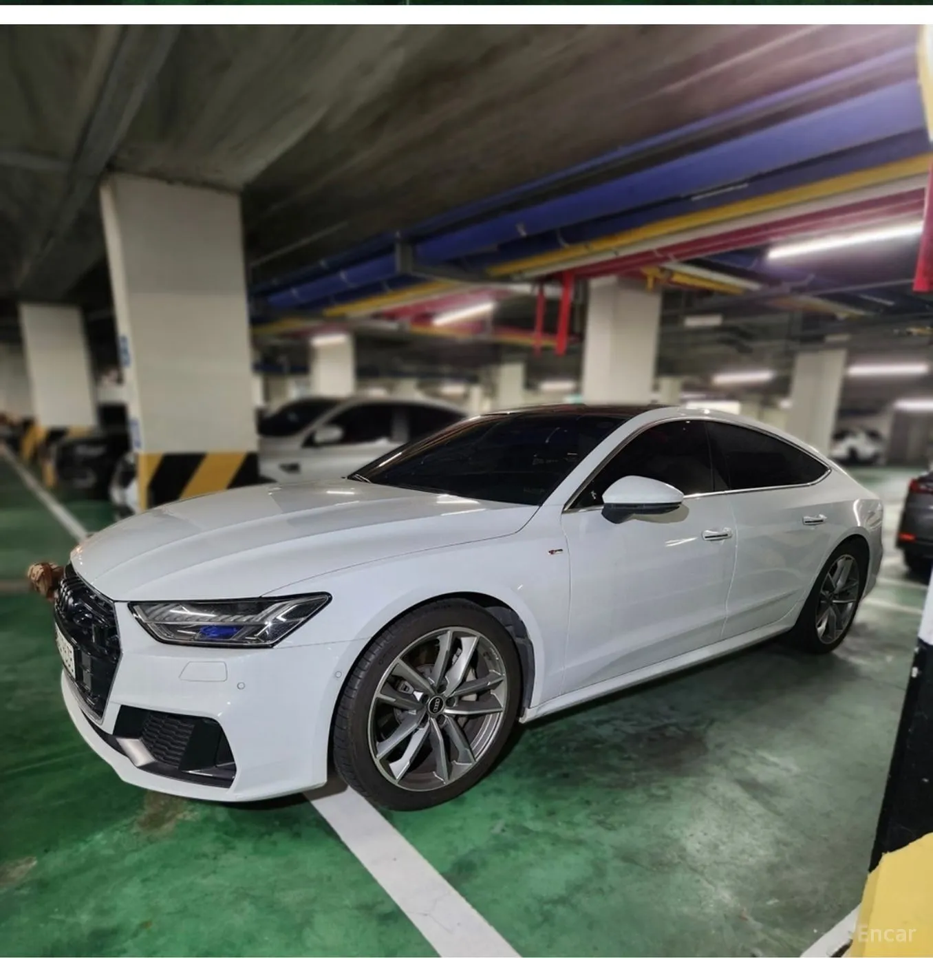 Audi A7 (4K)