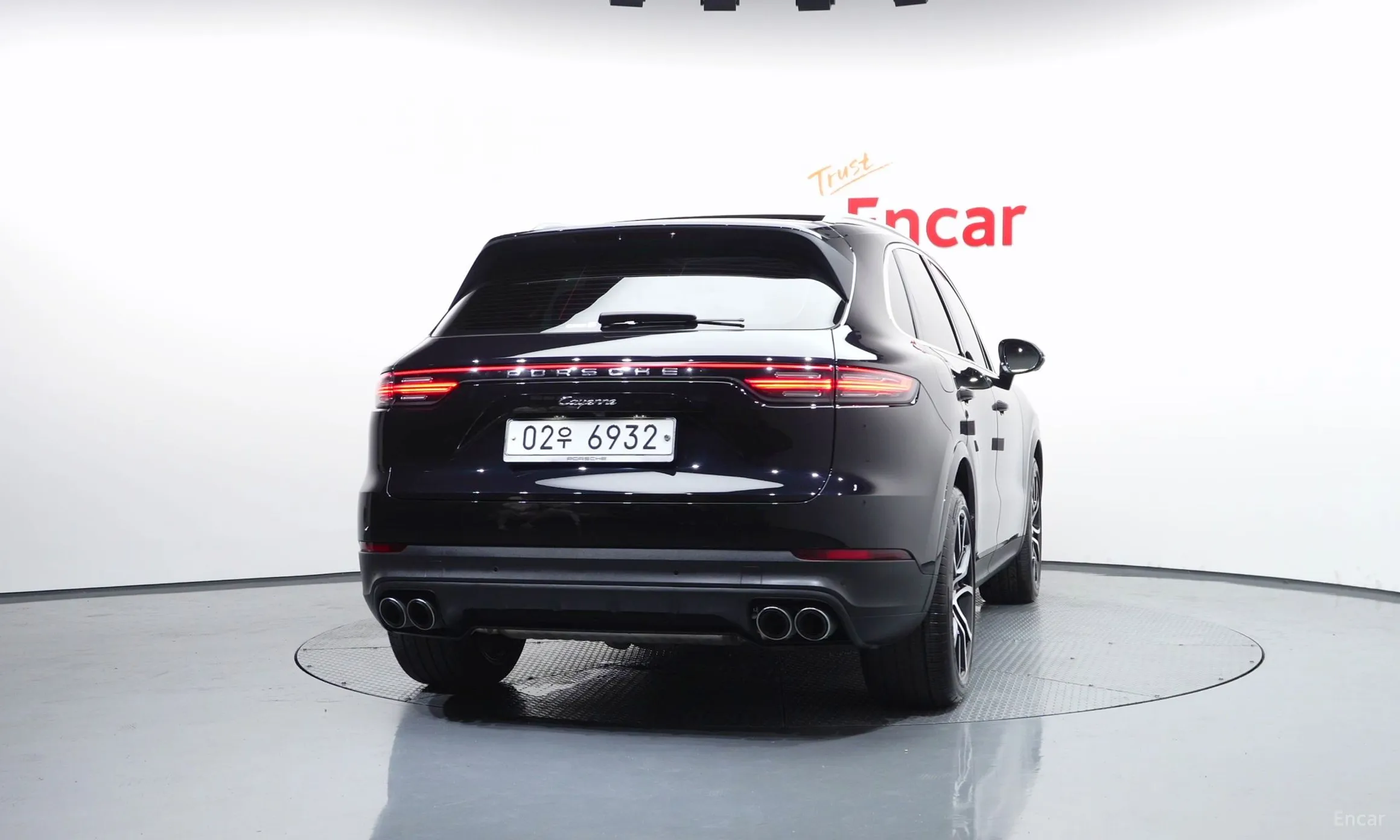 Porsche Cayenne (PO536) превью 4