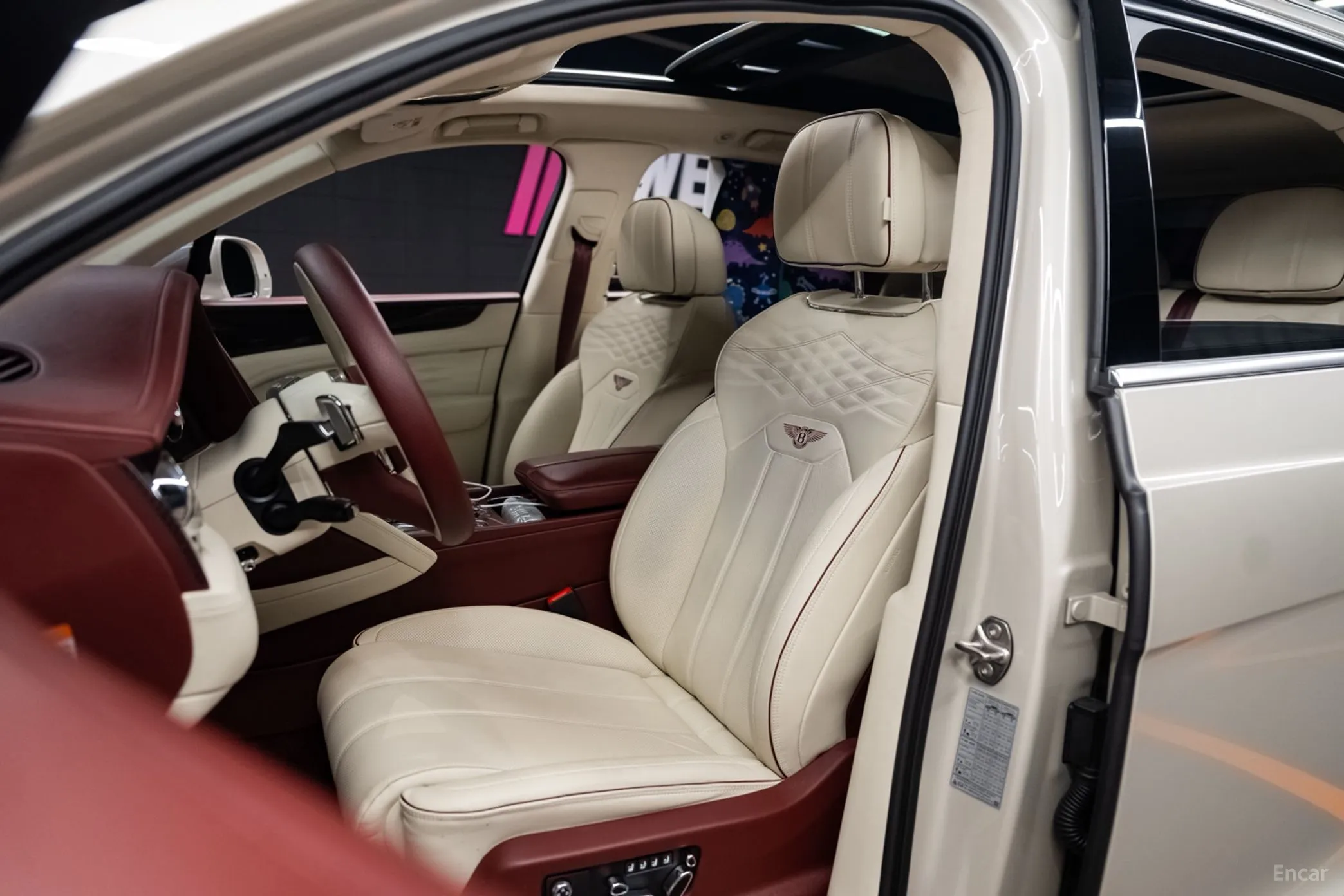 Bentley Bentayga превью 6
