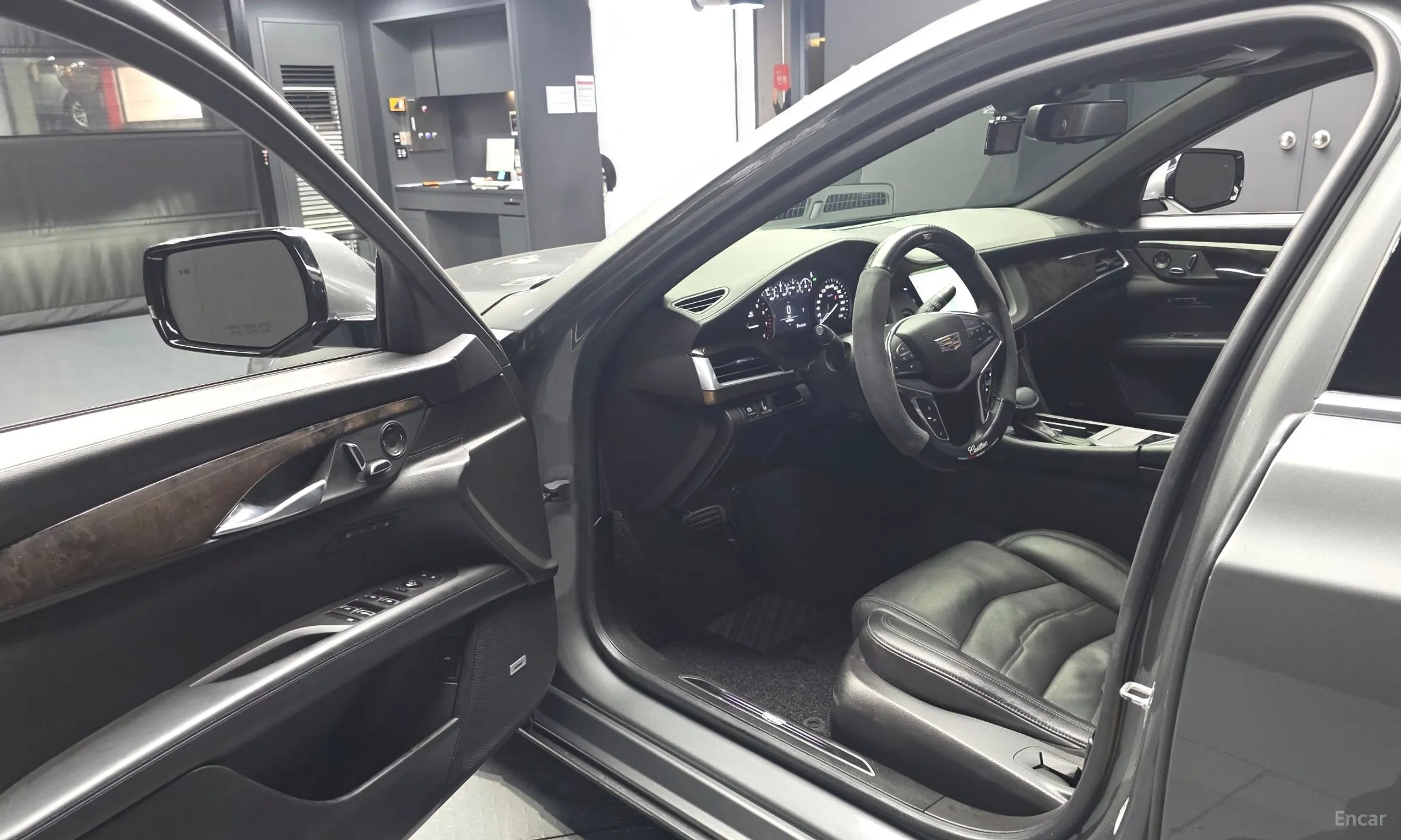 Cadillac CT6 превью 10