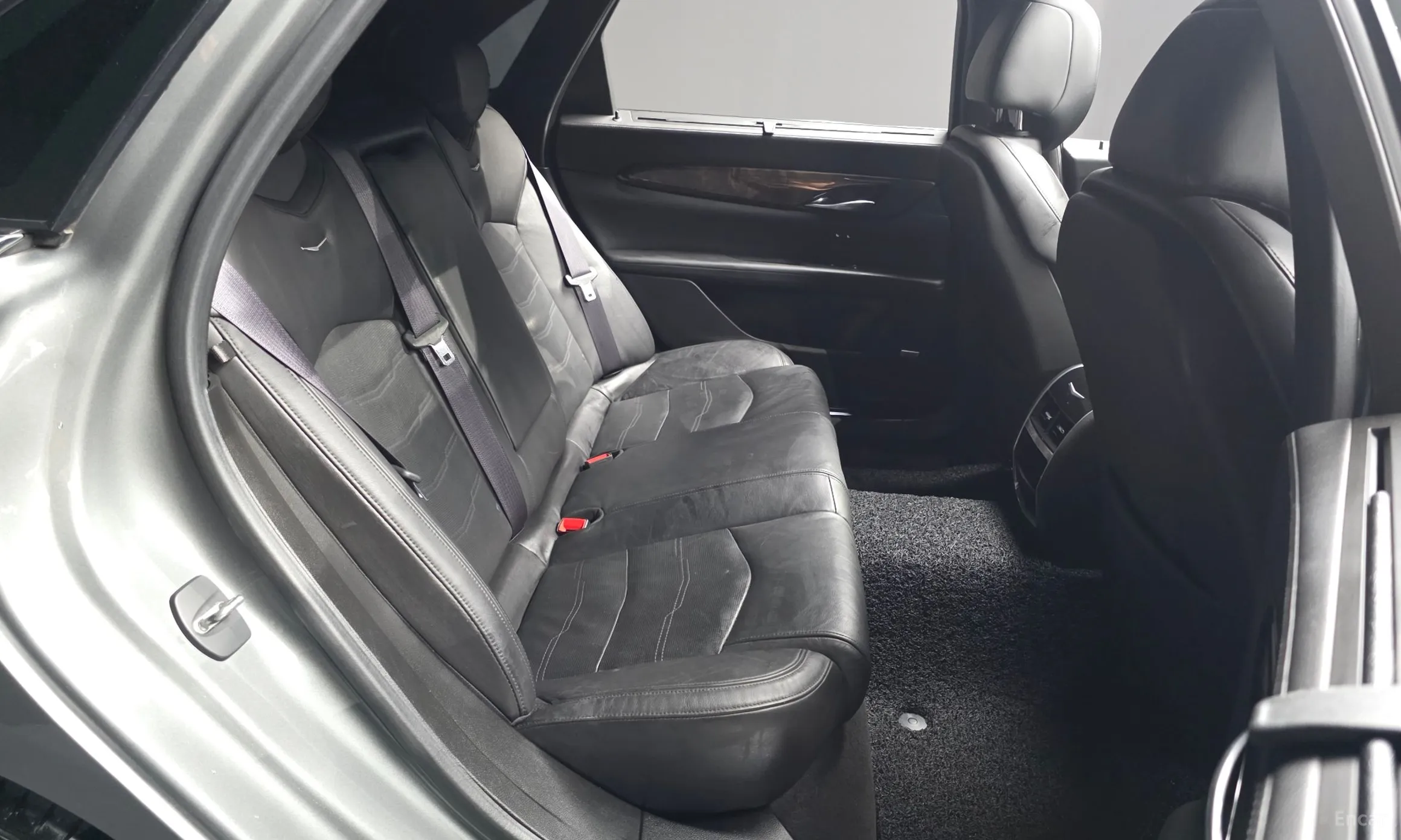 Cadillac CT6 превью 12