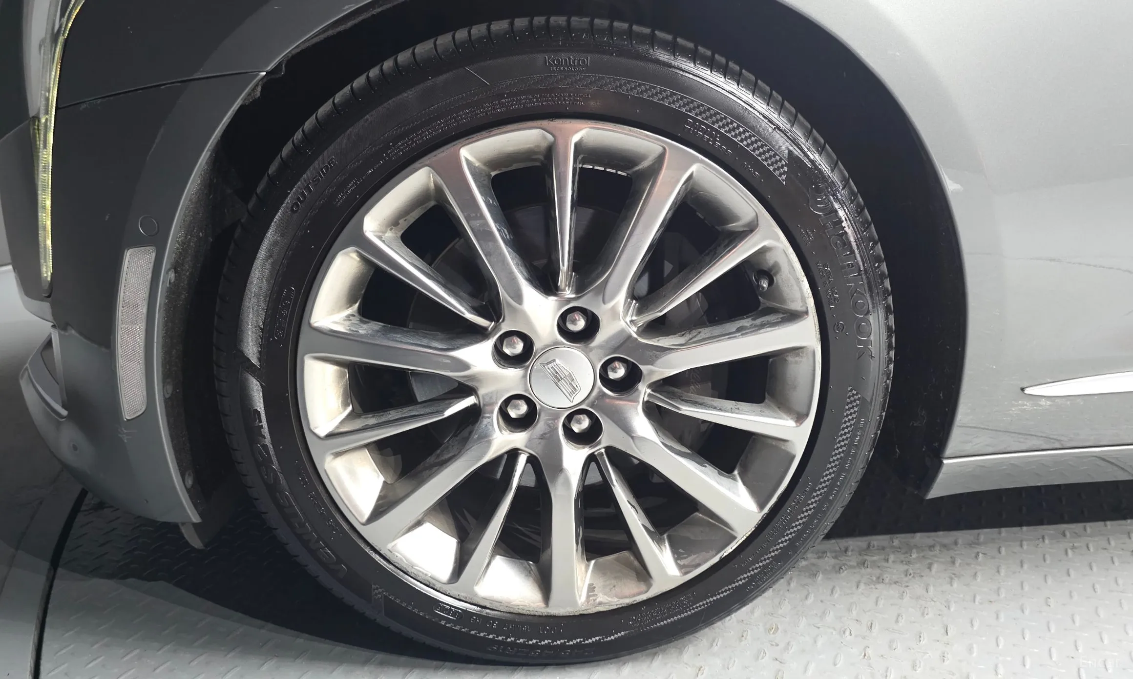 Cadillac CT6 превью 5