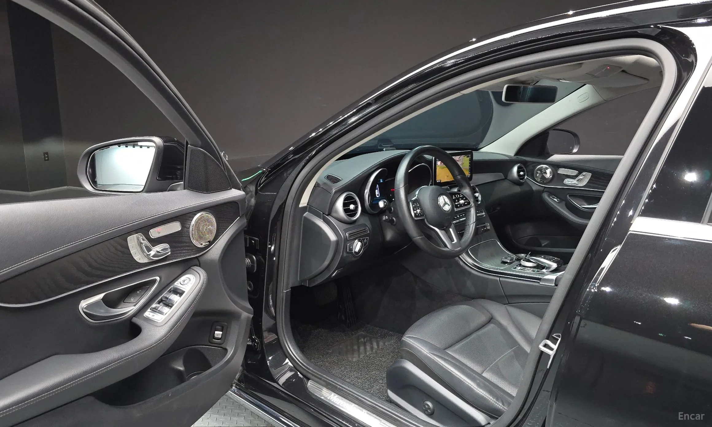 Mercedes Benz C-Class W205 превью 10