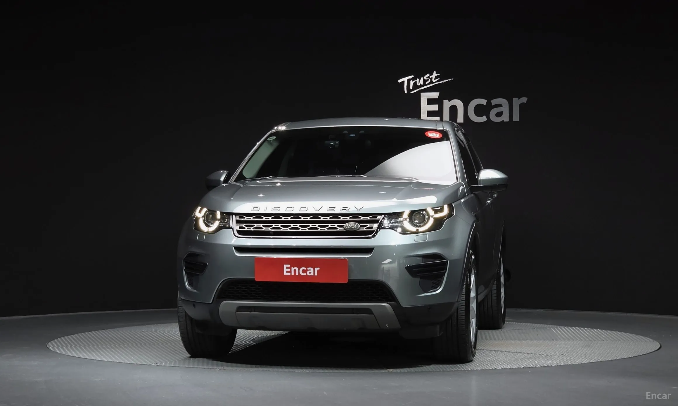 Land Rover Discovery Sports превью 3