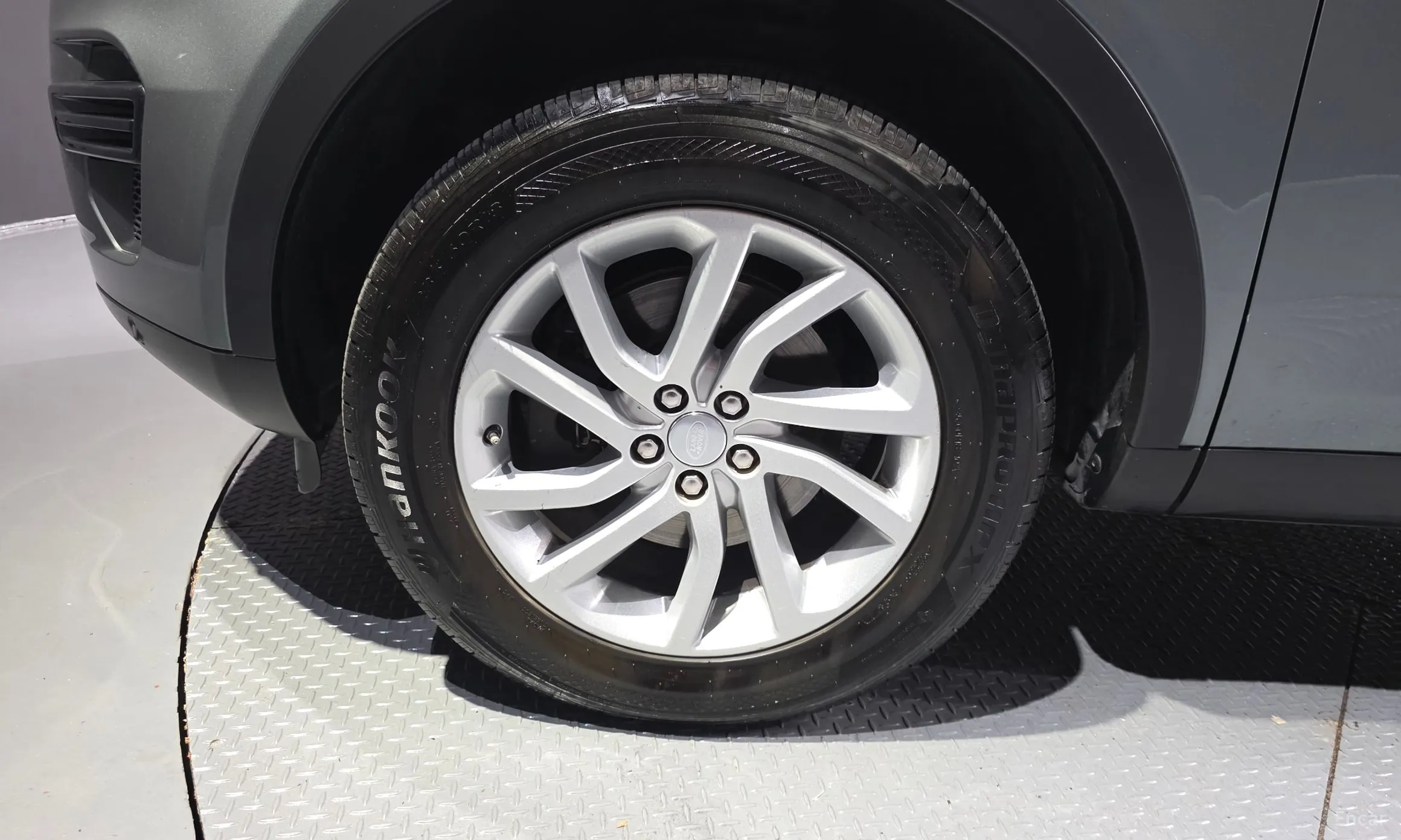 Land Rover Discovery Sports превью 5