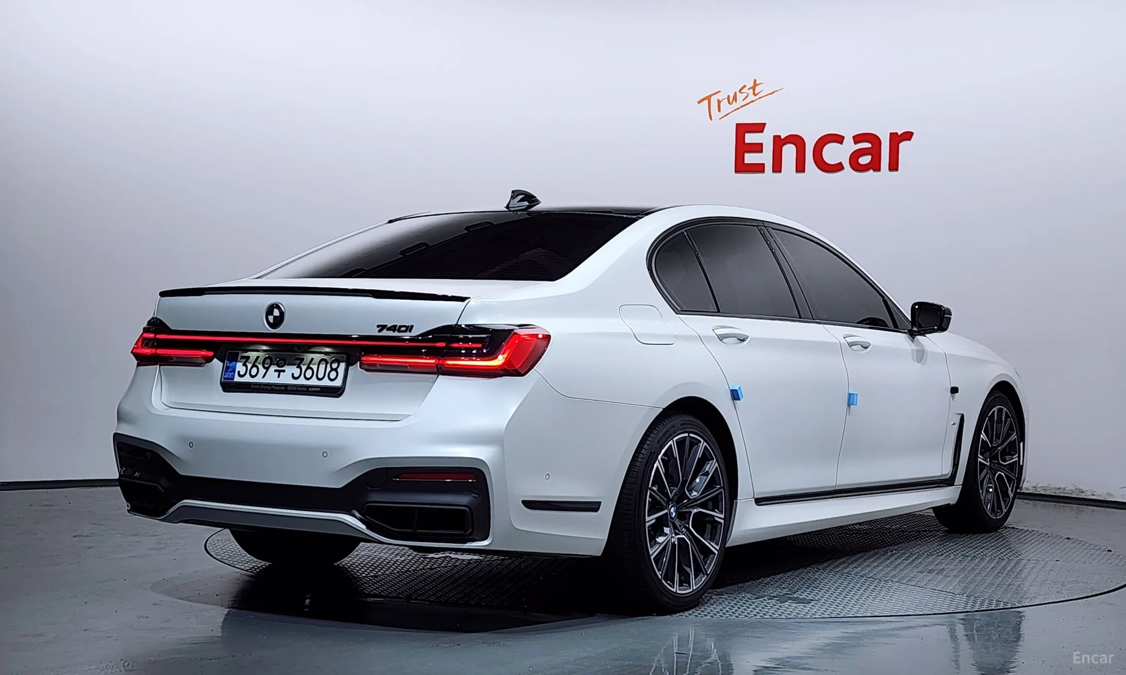 BMW 7 Series (G11)