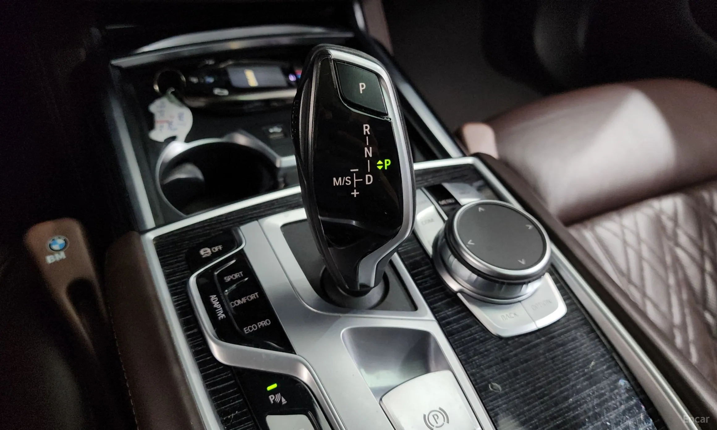 BMW 7 Series (G11) превью 9