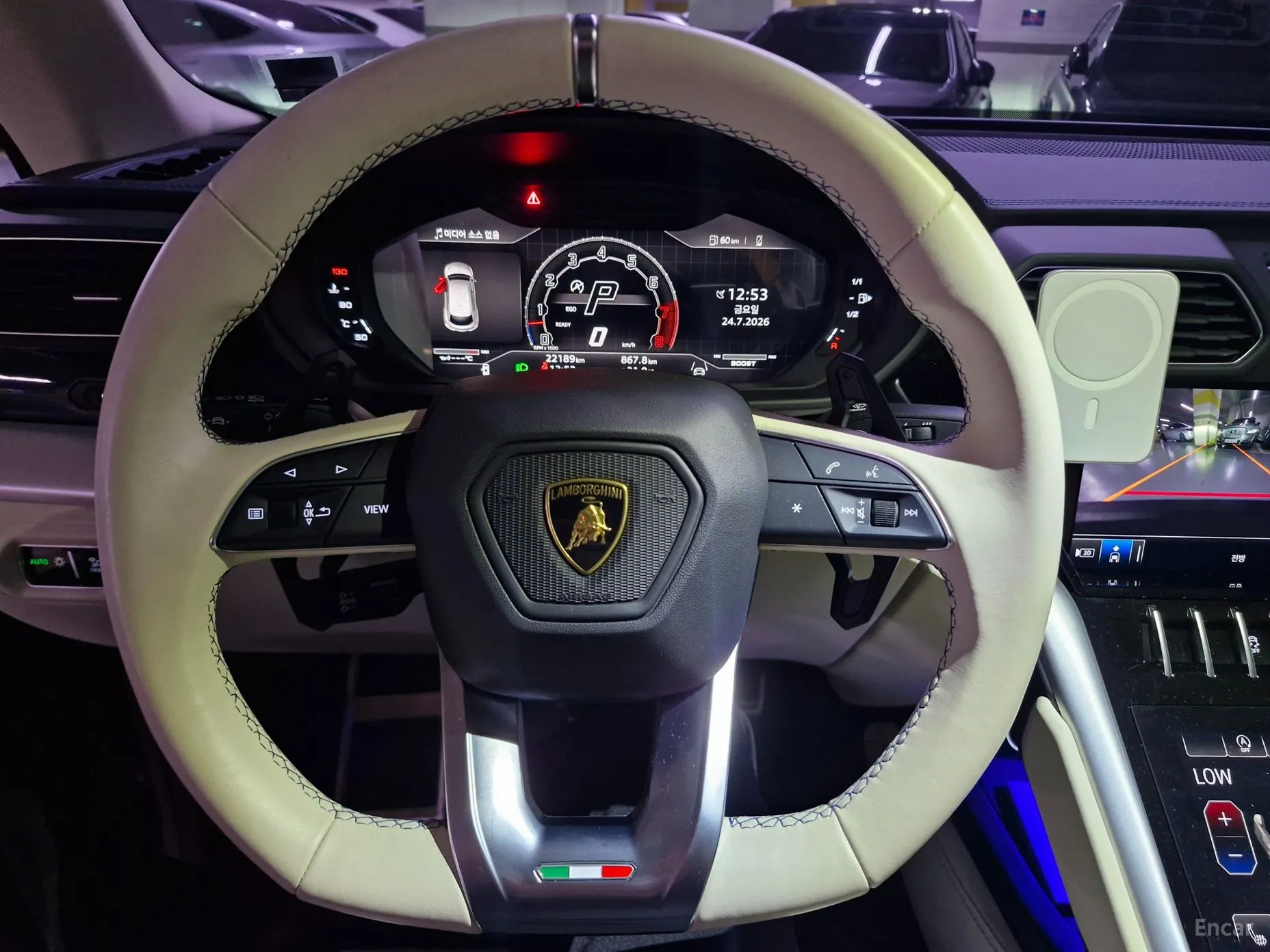 Lamborghini Urus превью 14