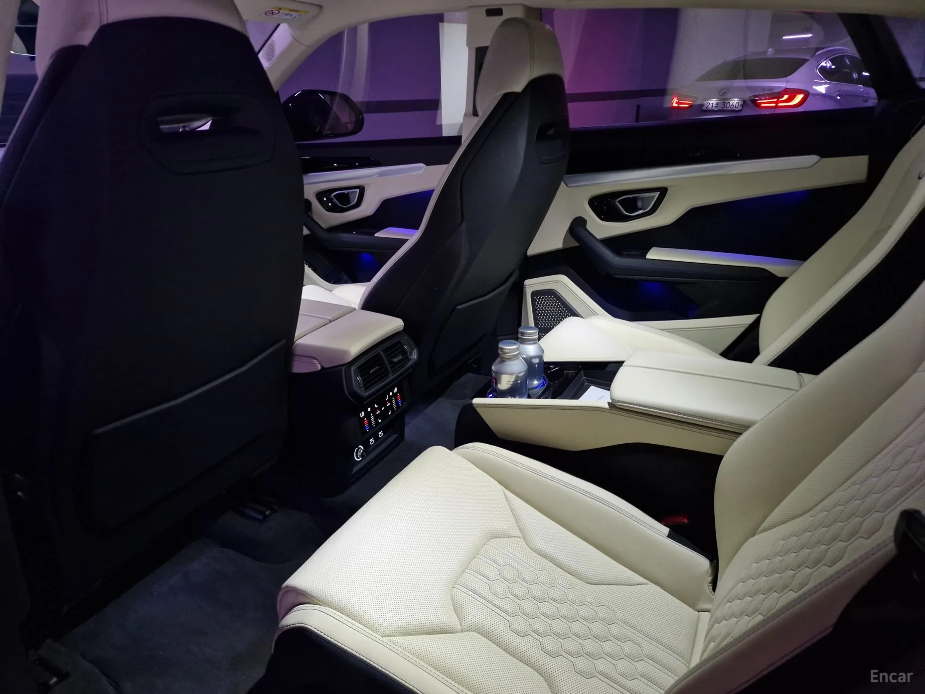 Lamborghini Urus превью 17