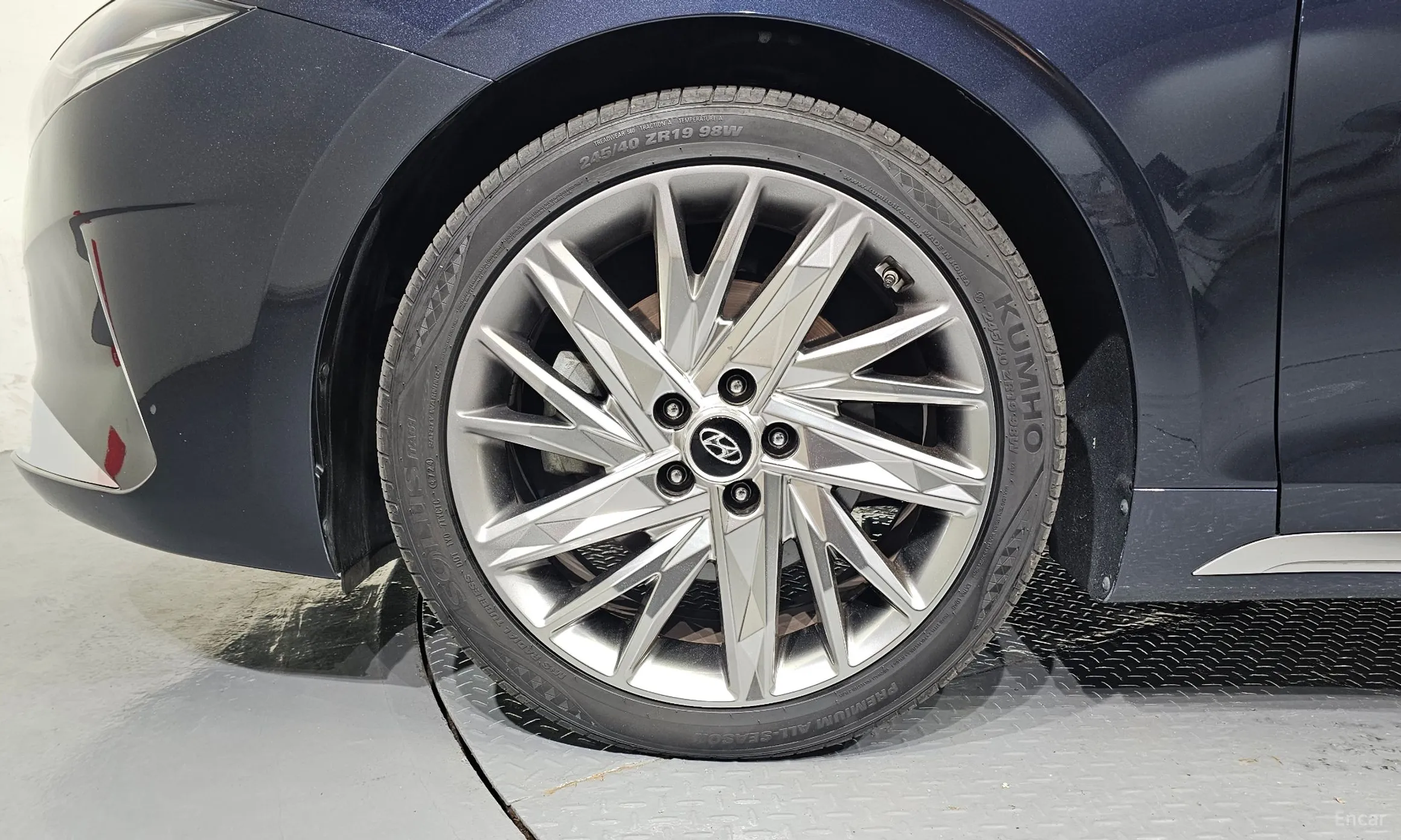 Hyundai Grandeur IG превью 5