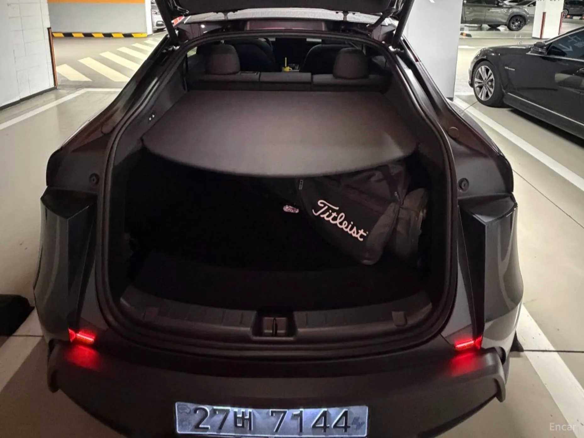 Tesla Model Y превью 8