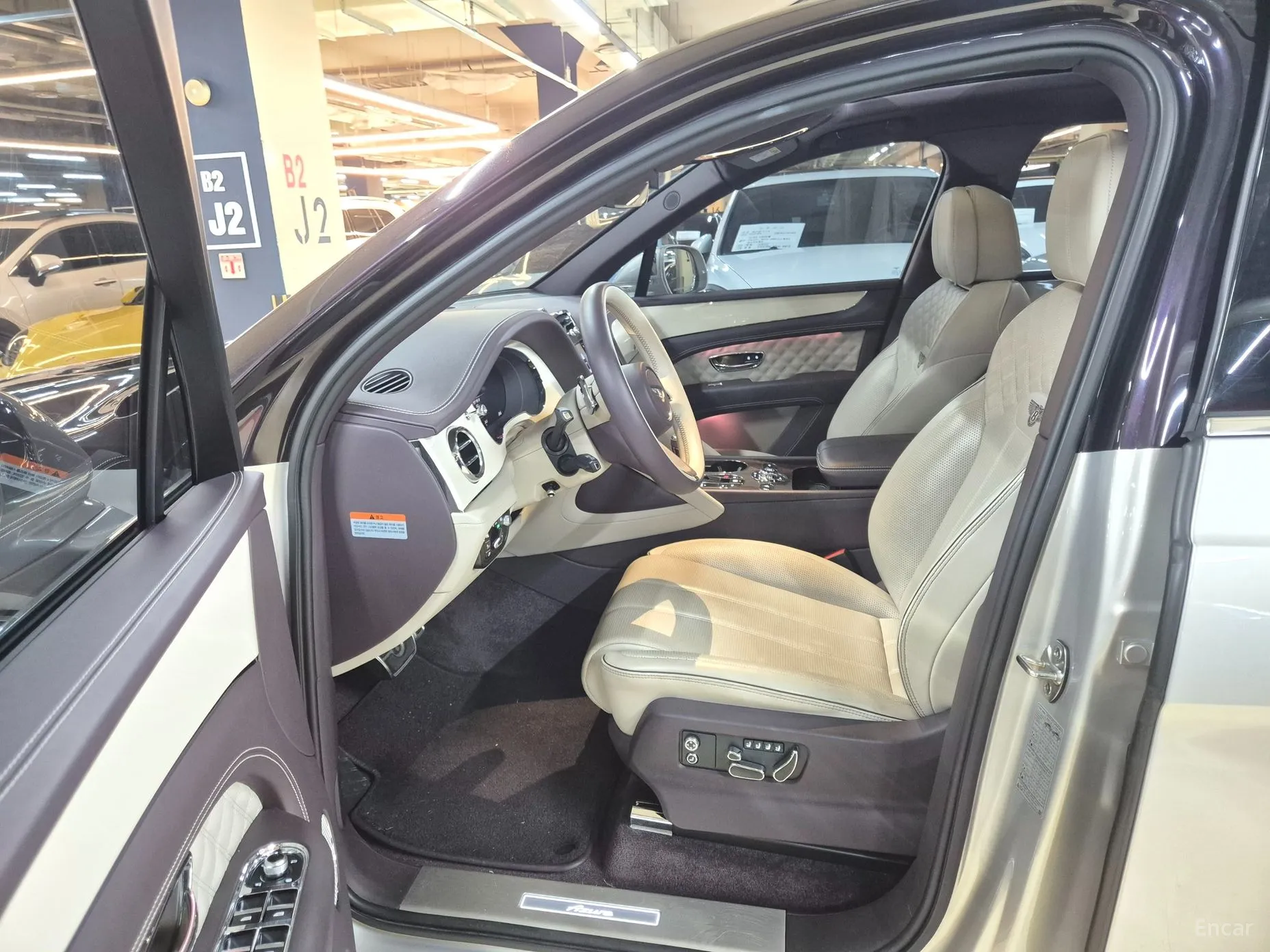 Bentley Bentayga превью 12