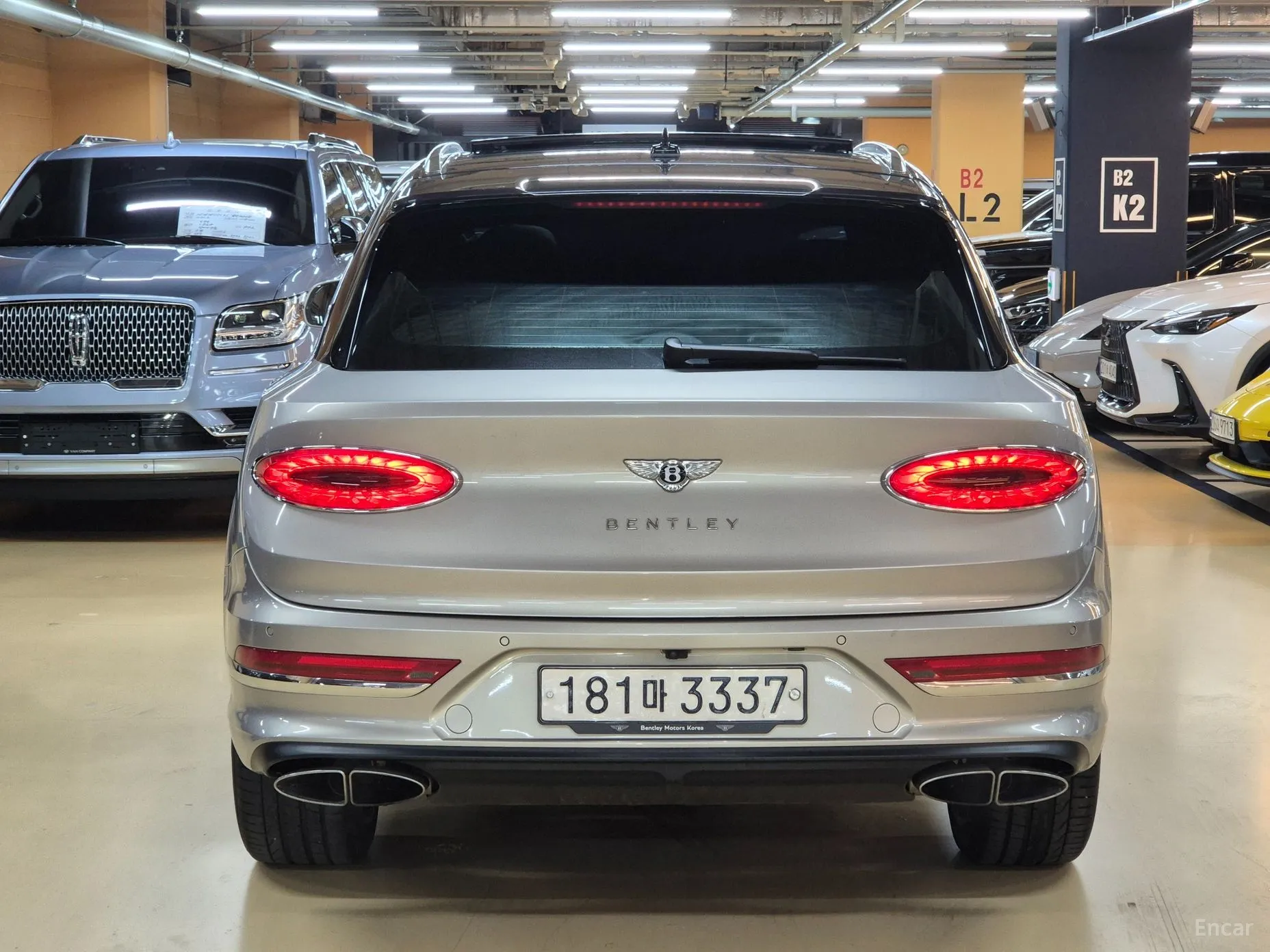 Bentley Bentayga превью 4