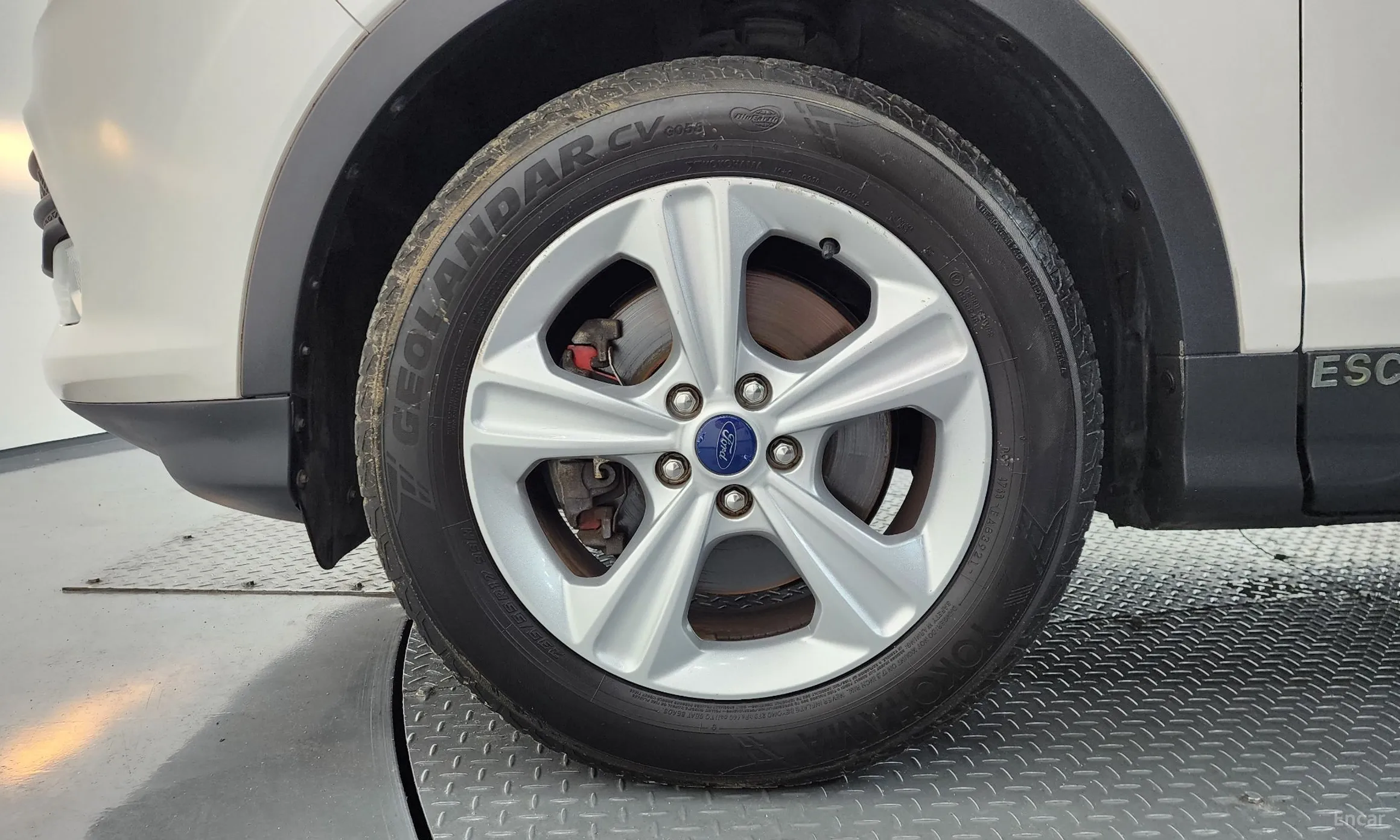 Ford Escape превью 5