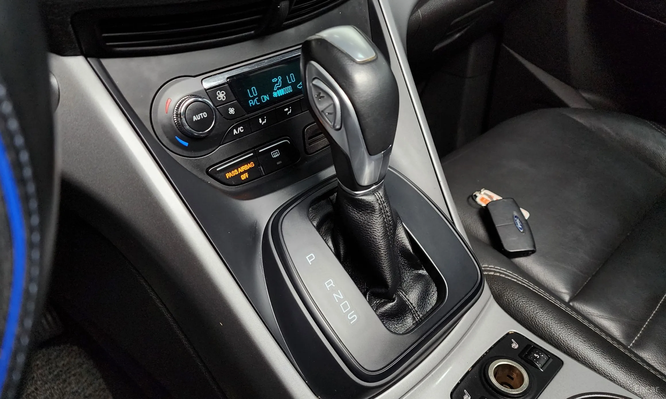 Ford Escape превью 9