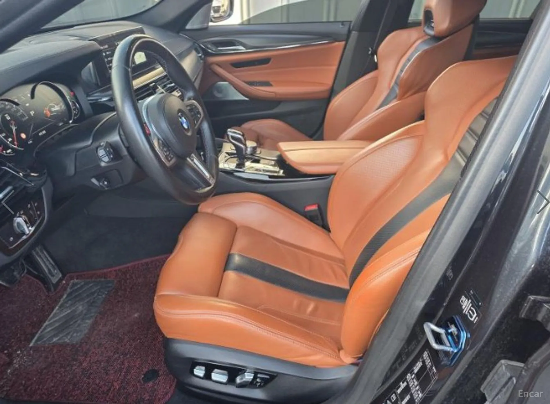 BMW M5 (F90) превью 4