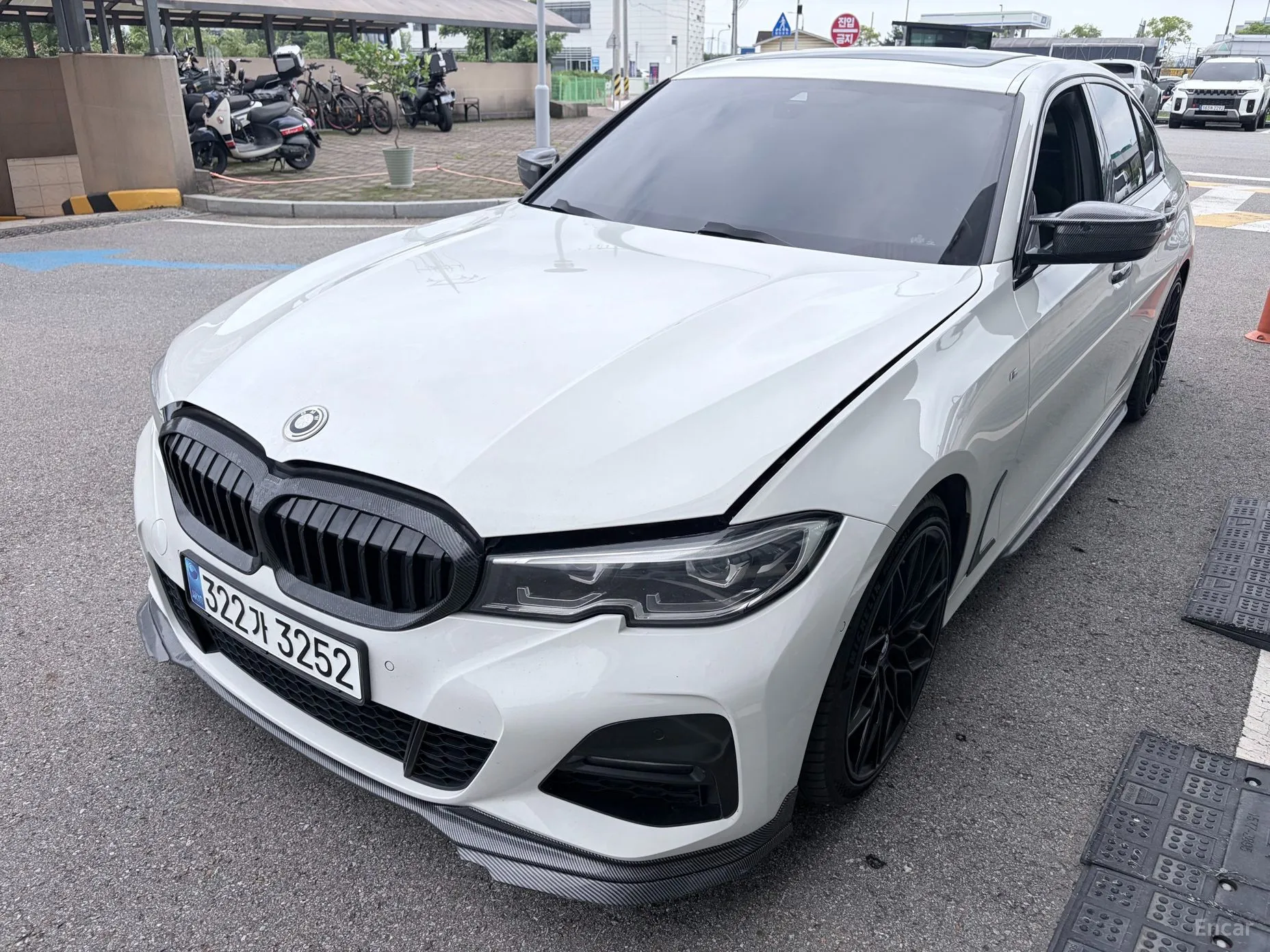 BMW 3 Series (G20)